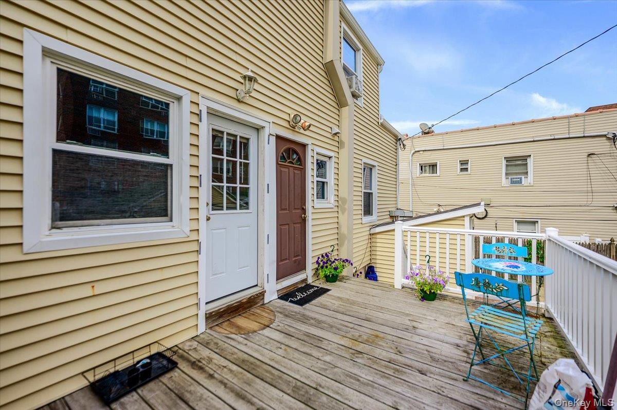 Single Family E Broadway  Nassau County, NY 11561, MLS-1039034-14