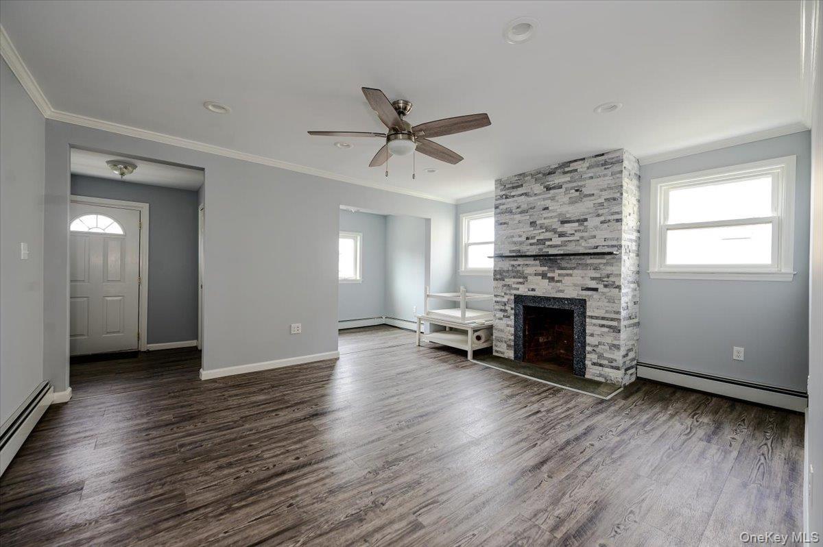 Single Family E Broadway  Nassau County, NY 11561, MLS-1039034-2