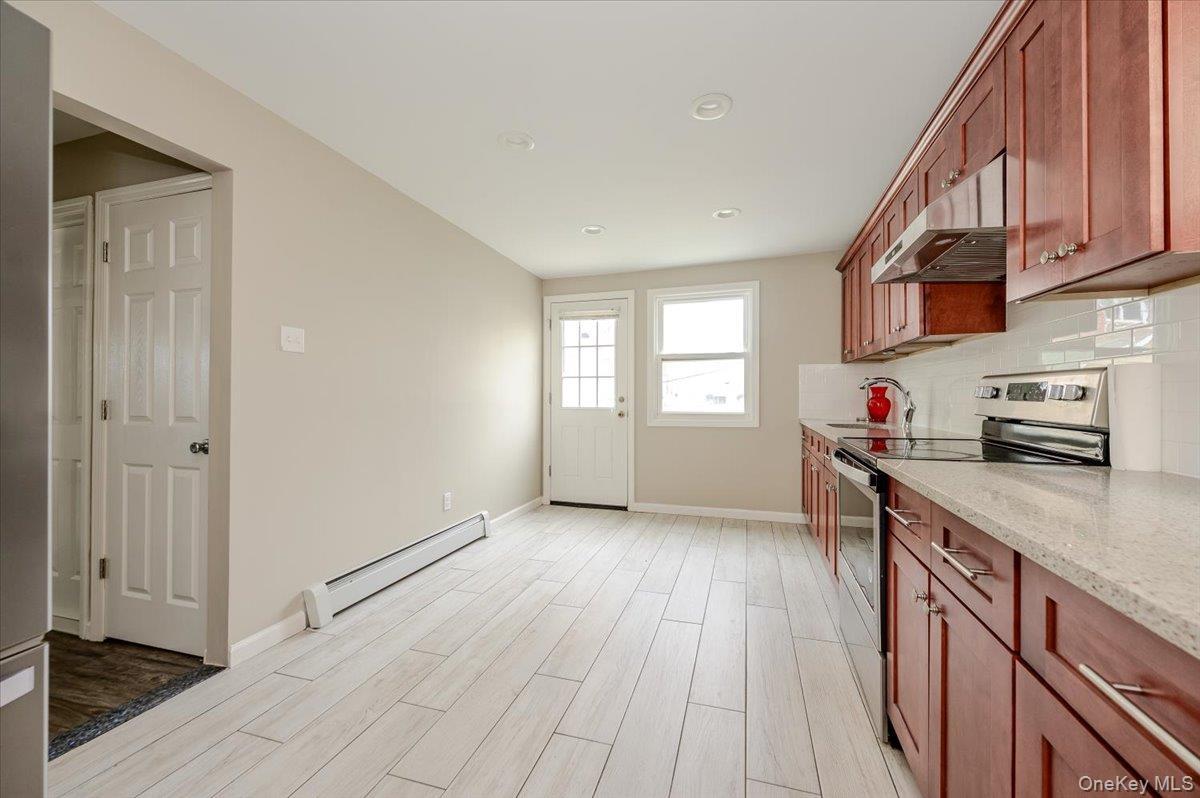 Single Family E Broadway  Nassau County, NY 11561, MLS-1039034-6