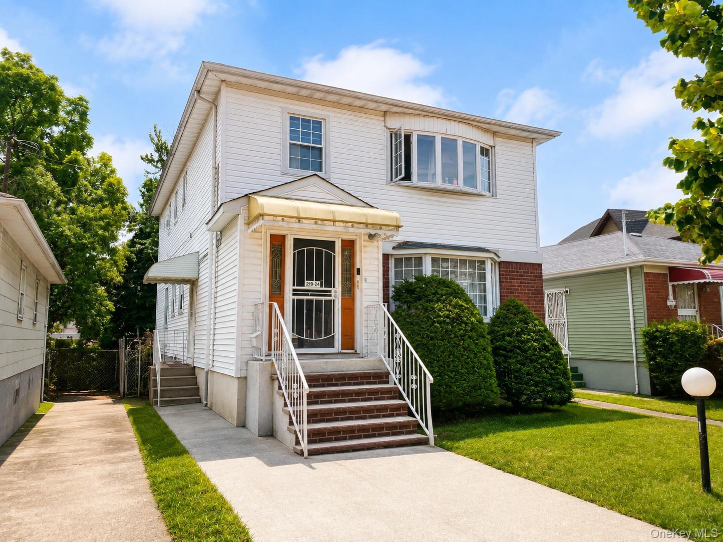 Single Family 141st Avenue Queens, NY 11413, MLS-1039057-2