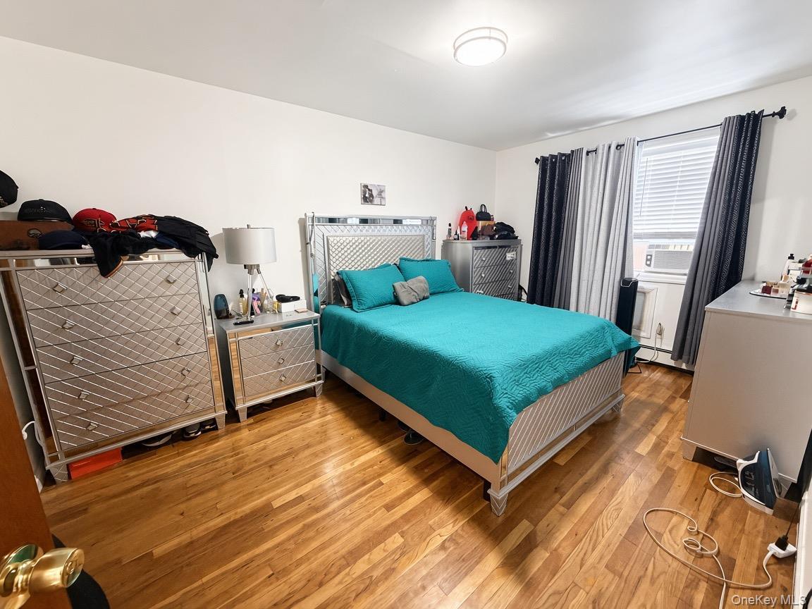 Single Family 101st Avenue Queens, NY 11416, MLS-1039077-19