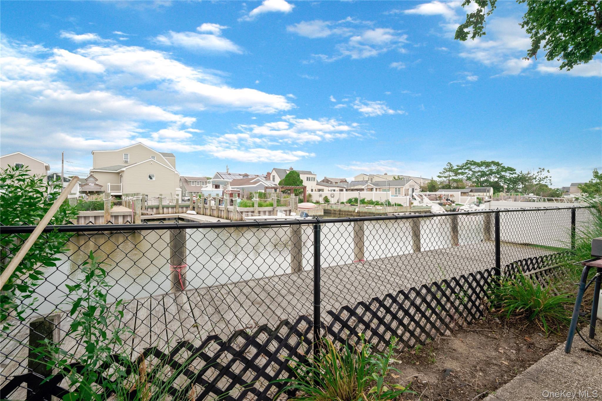 Single Family S Bayview Avenue  Suffolk County, NY 11701, MLS-1039096-4