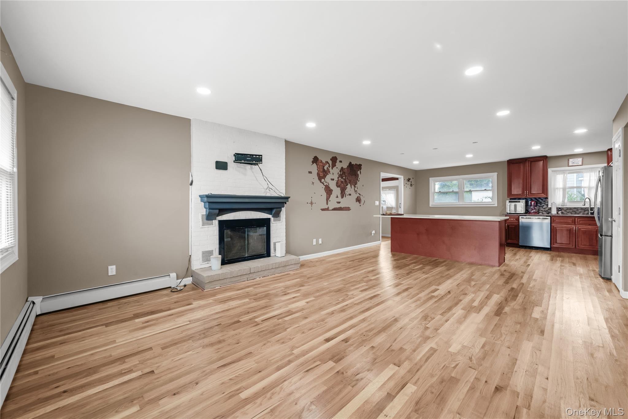 Single Family S Bayview Avenue  Suffolk County, NY 11701, MLS-1039096-5
