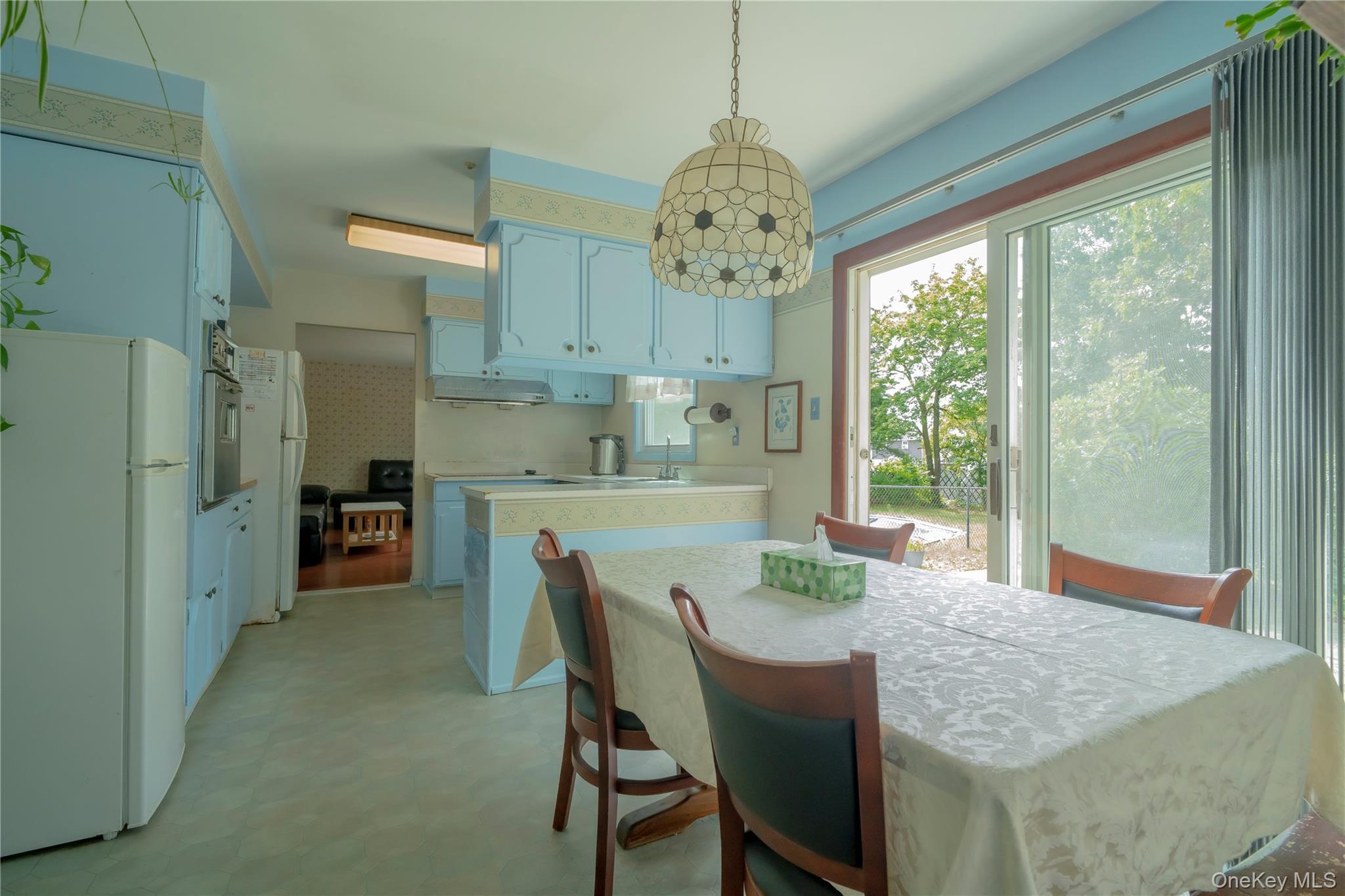 Single Family Segatogue Lane  Suffolk County, NY 11720, MLS-1039108-5