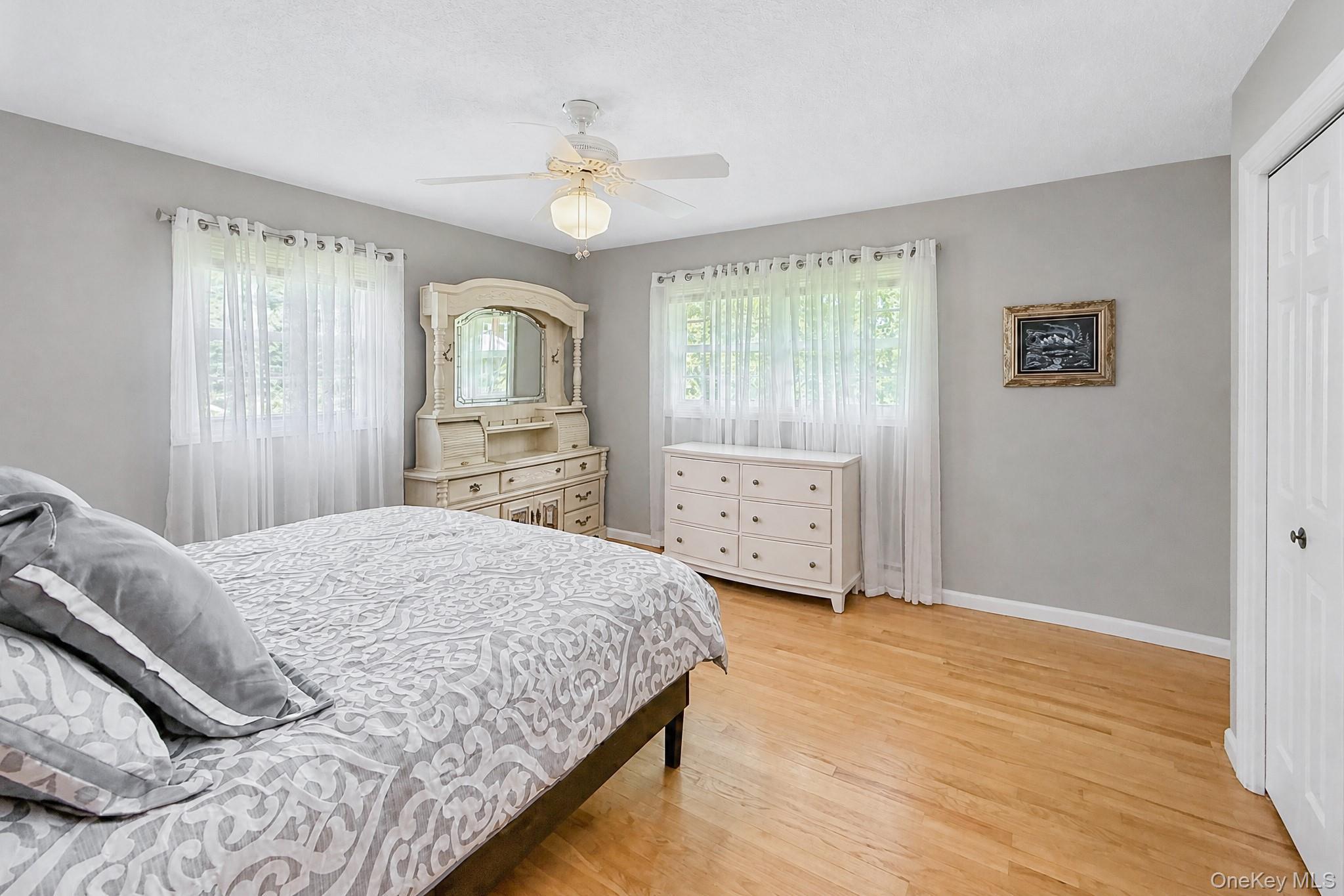 Single Family Pinewood Sherman,  Ct Shores  Out Of Area, NY 06784, MLS-1039109-18