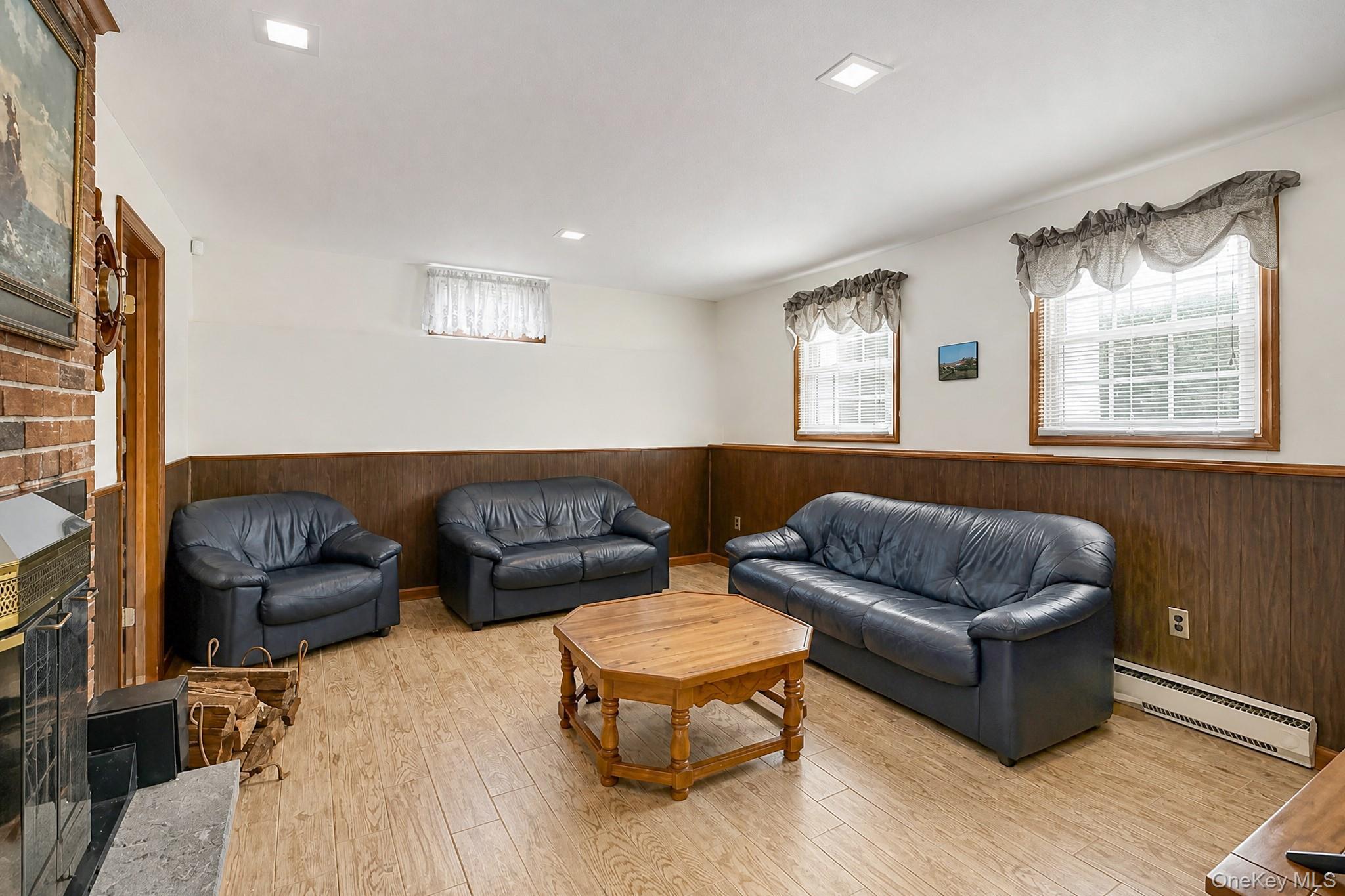 Single Family Pinewood Sherman,  Ct Shores  Out Of Area, NY 06784, MLS-1039109-22