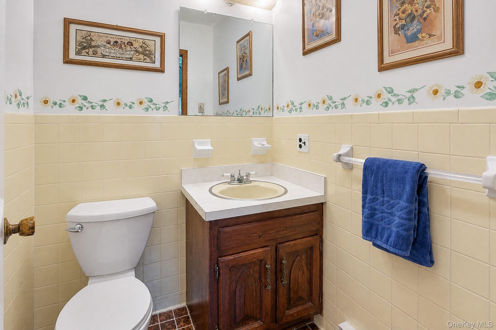 Single Family Pinewood Sherman,  Ct Shores  Out Of Area, NY 06784, MLS-1039109-23