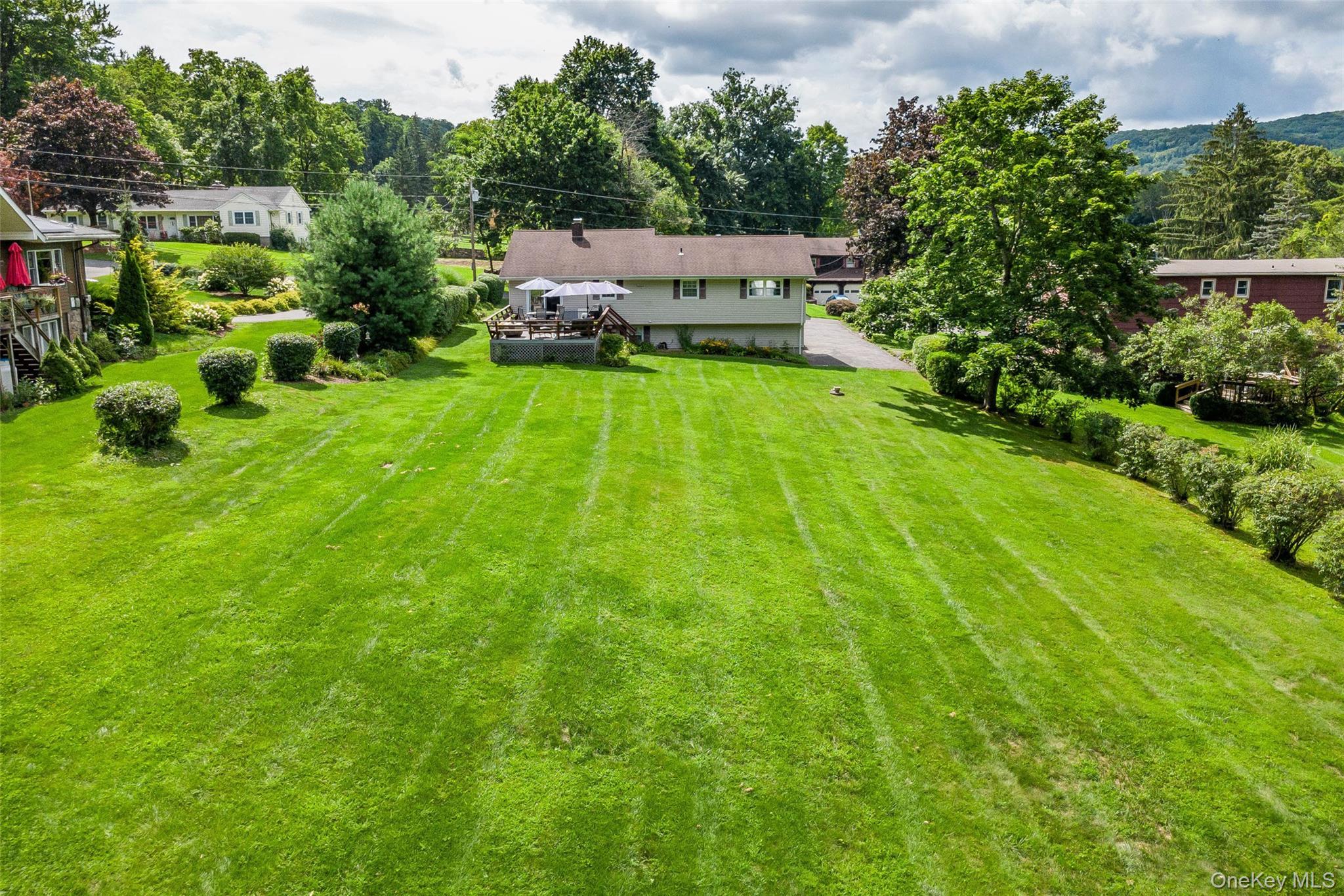 Single Family Pinewood Sherman,  Ct Shores  Out Of Area, NY 06784, MLS-1039109-27