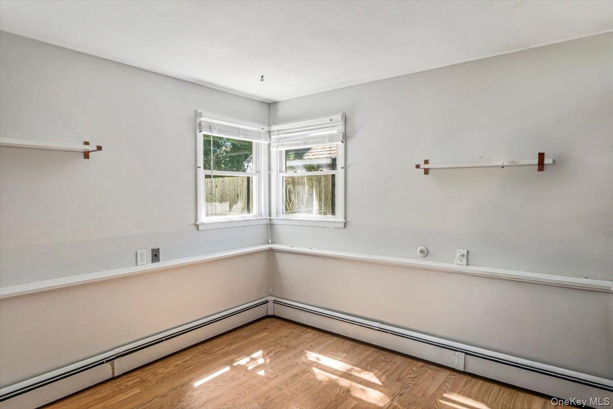 Single Family Belleview Avenue Suffolk County, NY 11934, MLS-1039117-10