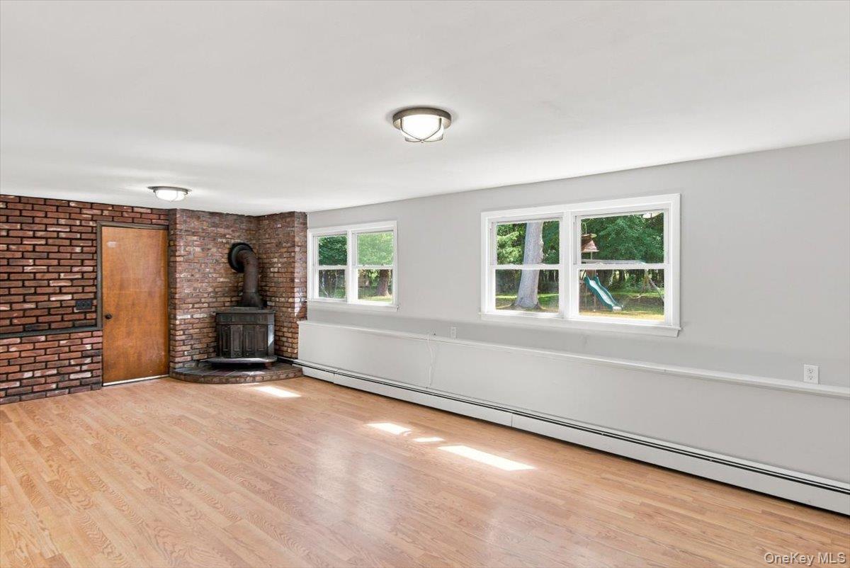 Single Family Belleview Avenue Suffolk County, NY 11934, MLS-1039117-13
