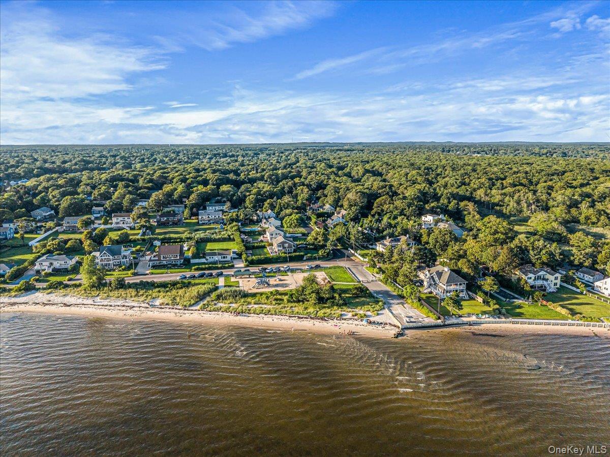 Single Family Belleview Avenue Suffolk County, NY 11934, MLS-1039117-25