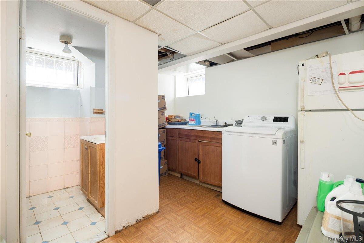 Single Family 34th Road  Queens, NY 11361, MLS-1039148-14