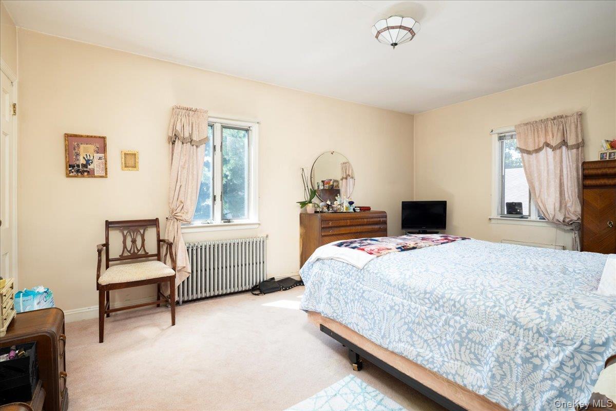 Single Family 34th Road  Queens, NY 11361, MLS-1039148-18