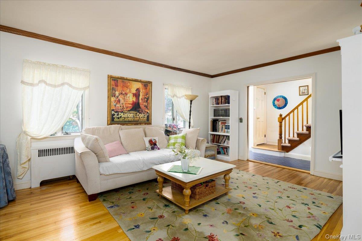 Single Family 34th Road  Queens, NY 11361, MLS-1039148-4