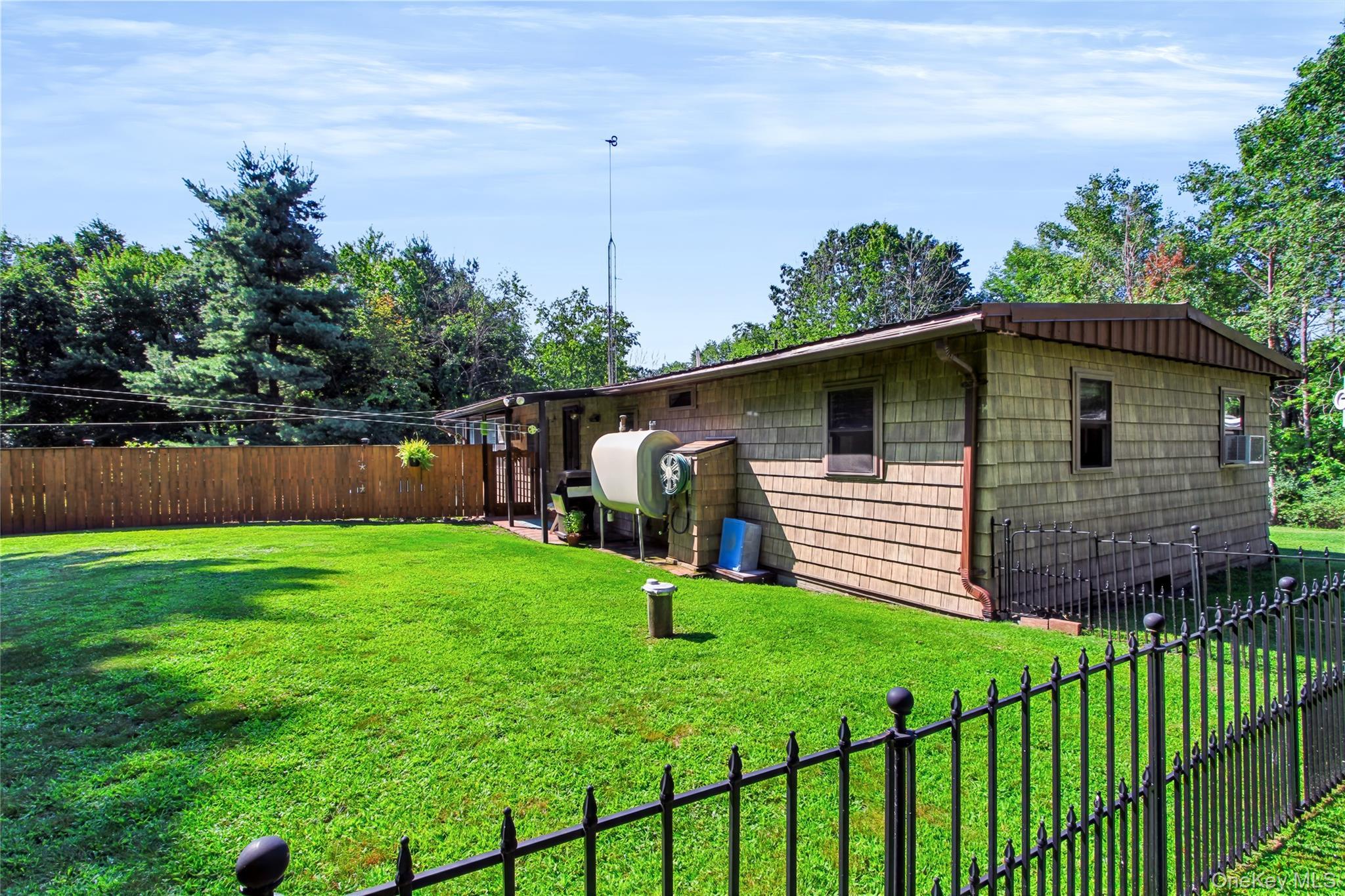 Single Family Lake Shore Acres Columbia County, NY 12521, MLS-1039149-17