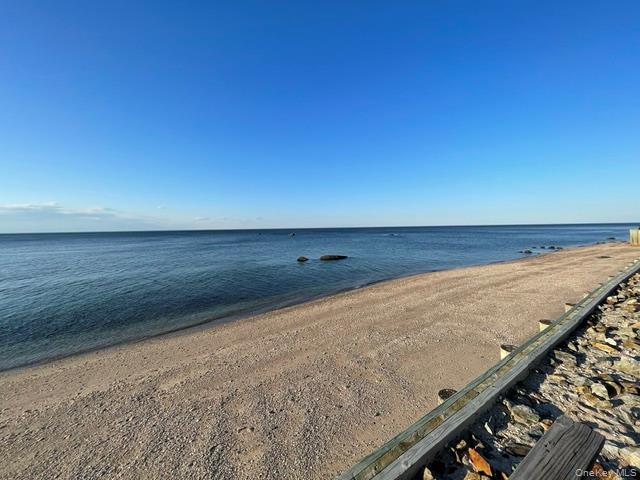 Single Family Montauk Road Suffolk County, NY 11789, MLS-1039159-29