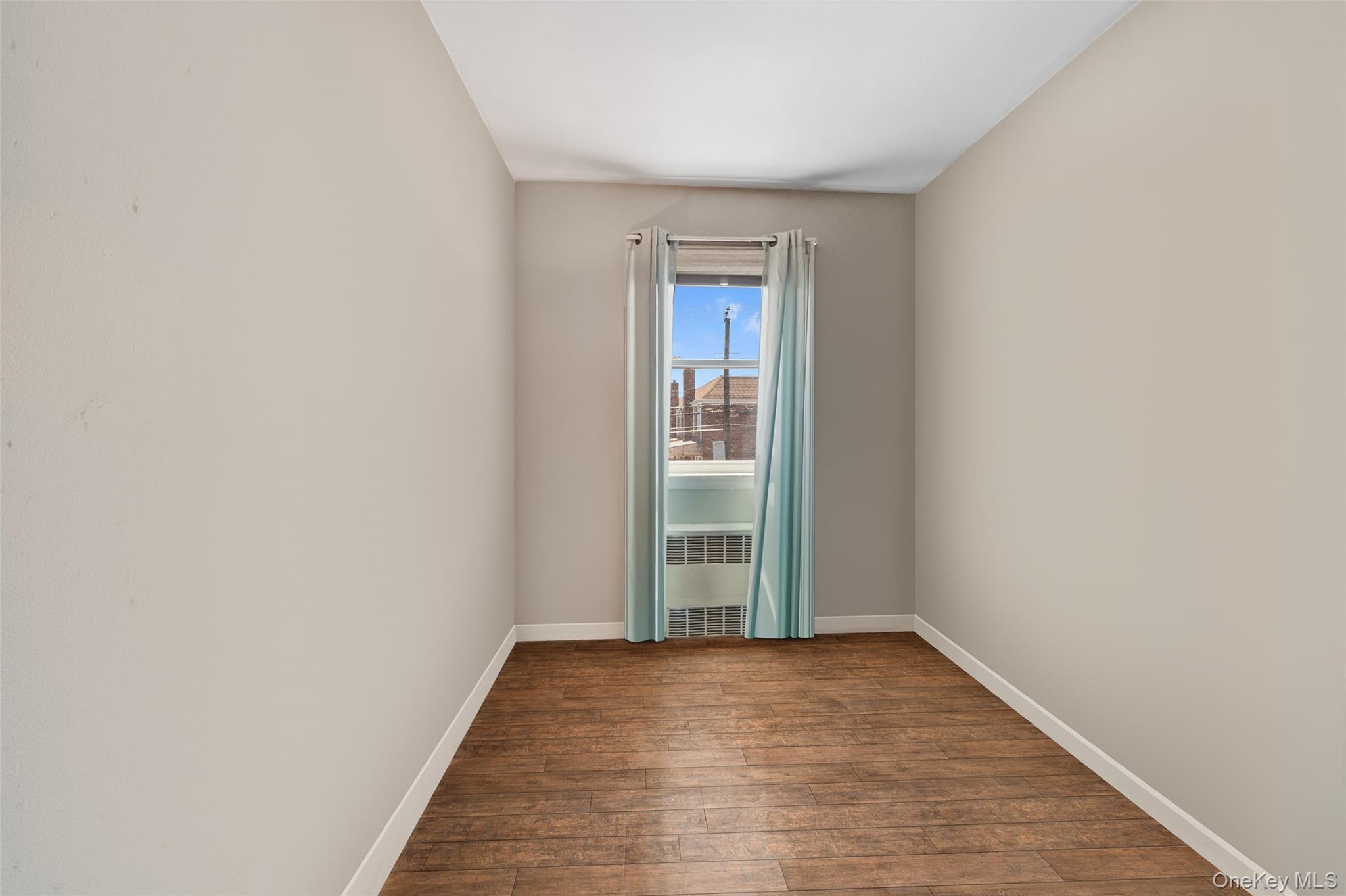 Single Family Caldwell Avenue Queens, NY 11378, MLS-1039184-11