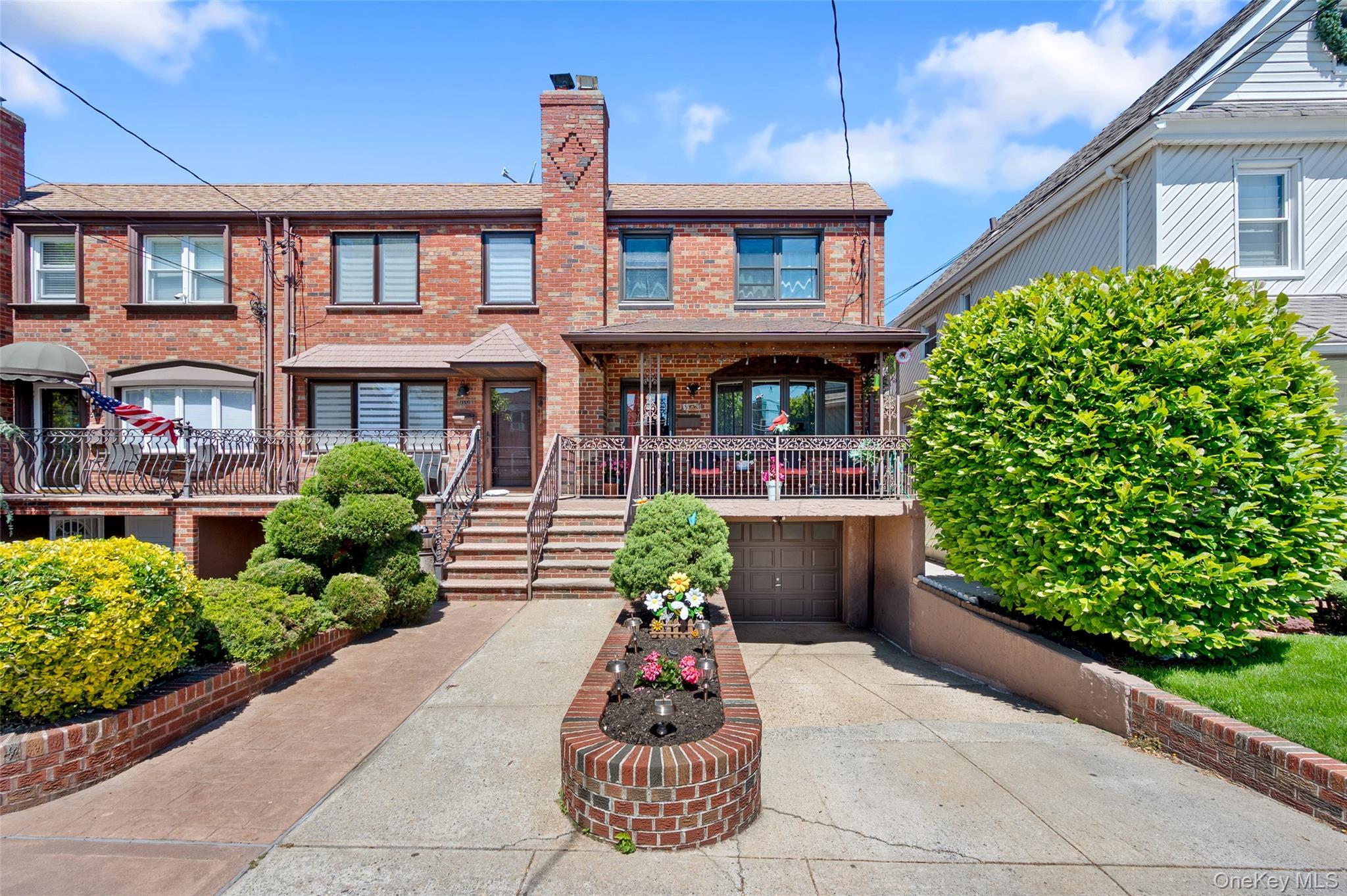 Single Family Caldwell Avenue Queens, NY 11378, MLS-1039184-19