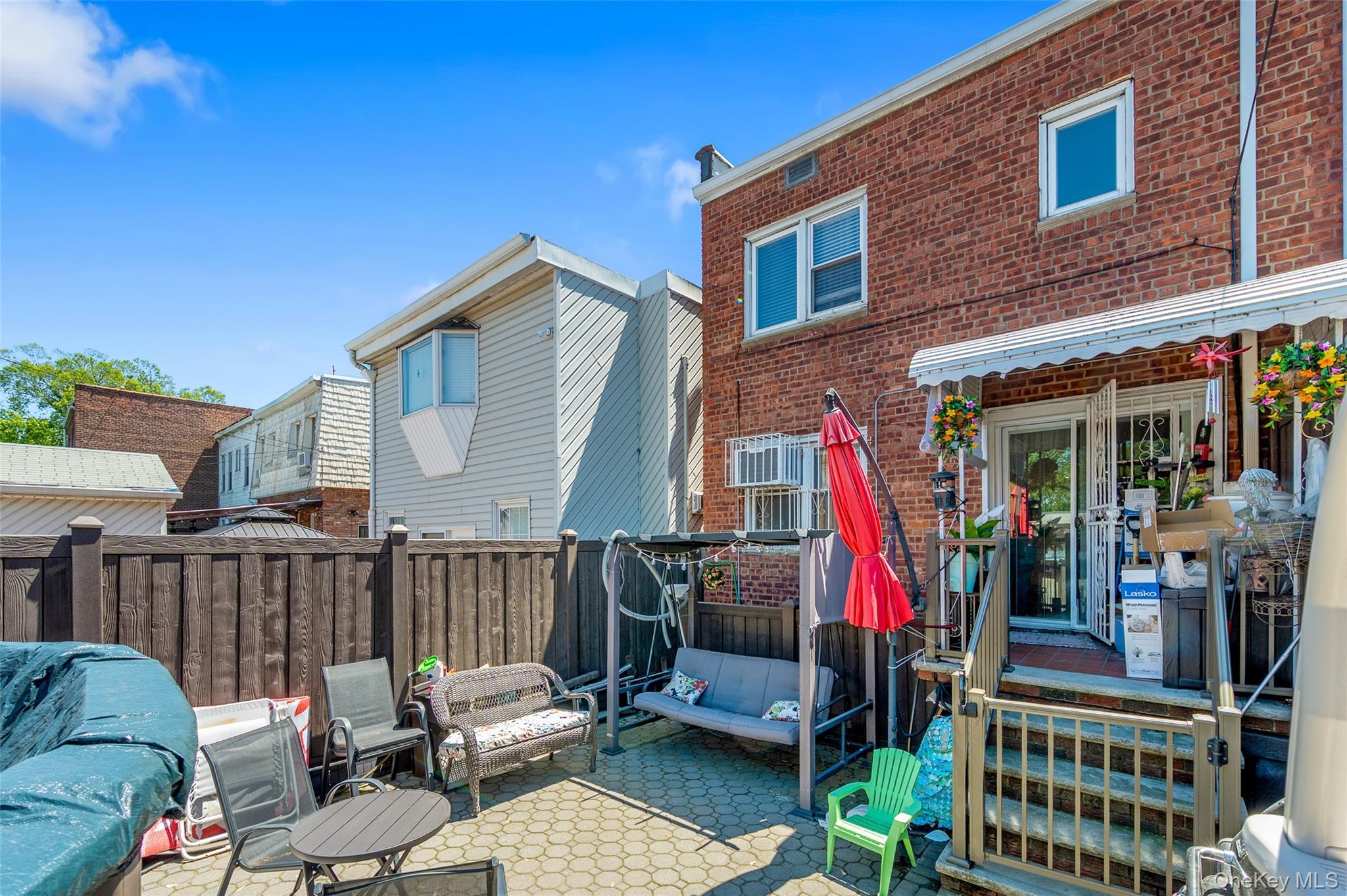 Single Family Caldwell Avenue Queens, NY 11378, MLS-1039184-24