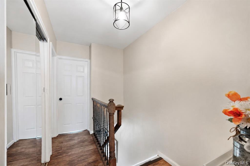 Single Family Caldwell Avenue Queens, NY 11378, MLS-1039184-8