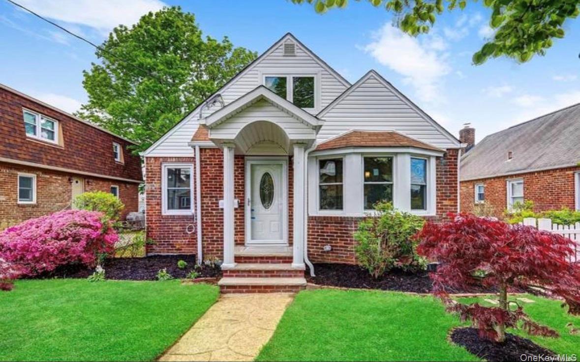 Single Family Fendale Street  Nassau County, NY 11010, MLS-1039188-37