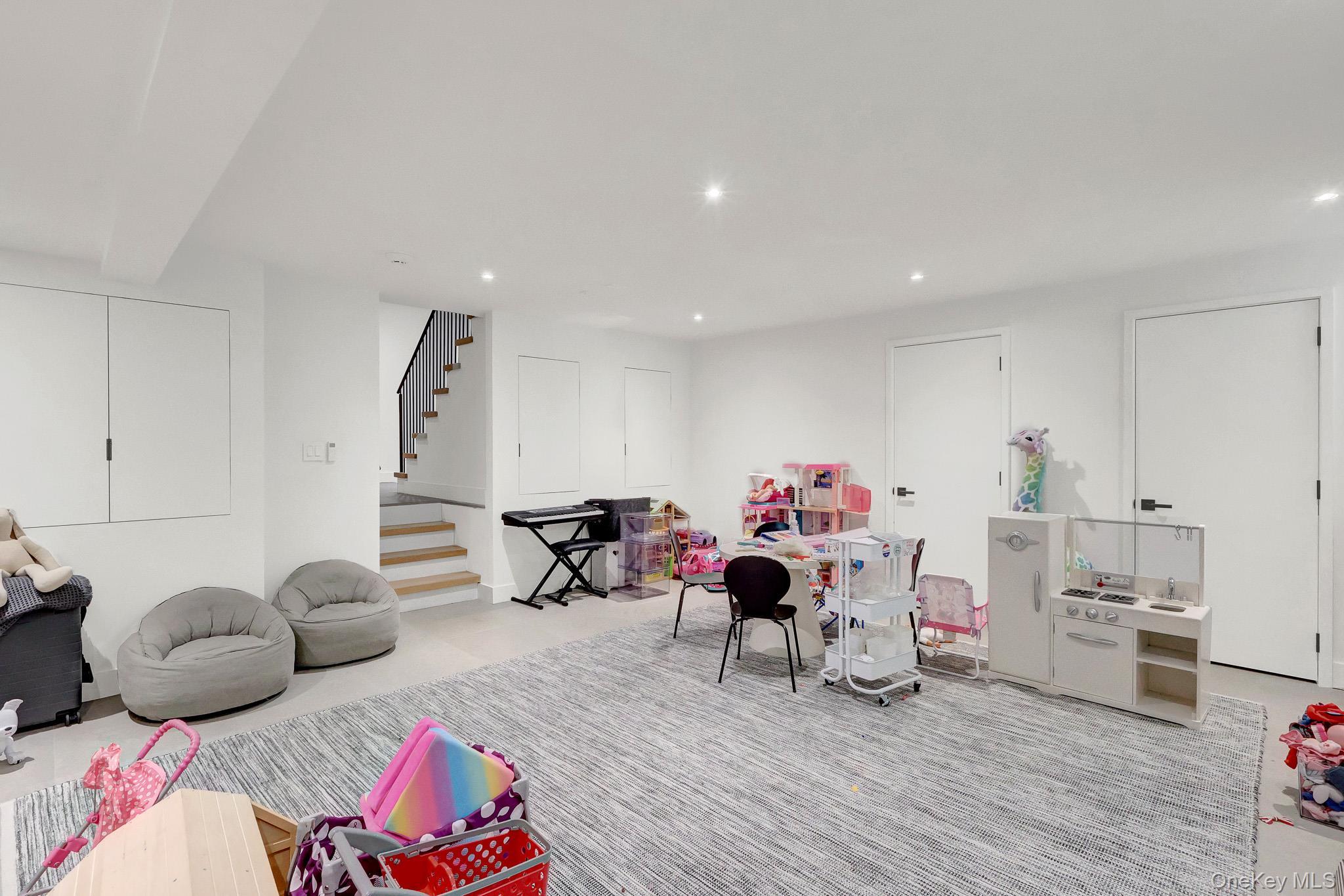 Single Family 52nd Avenue  Queens, NY 11362, MLS-1039203-13