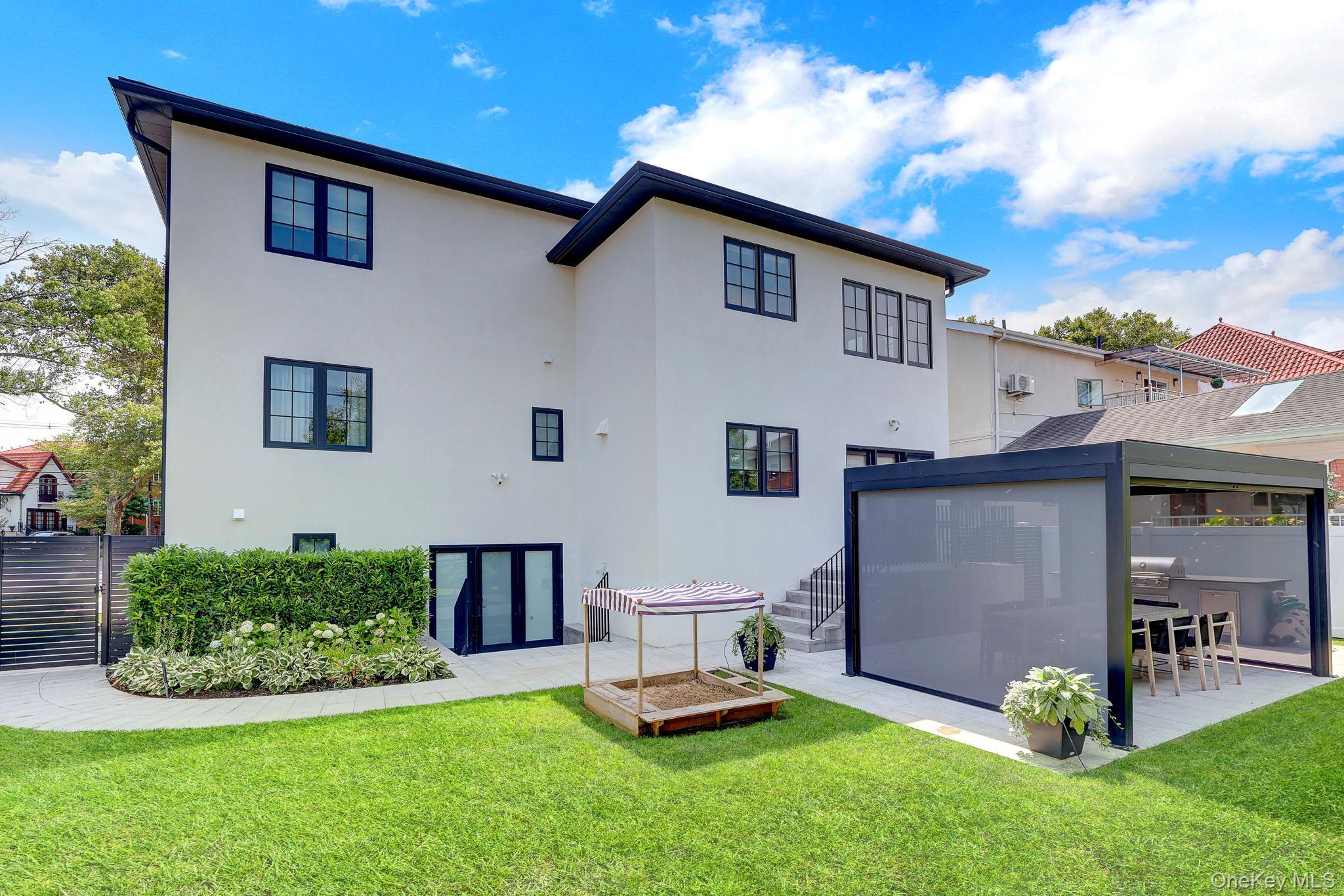 Single Family 52nd Avenue  Queens, NY 11362, MLS-1039203-3