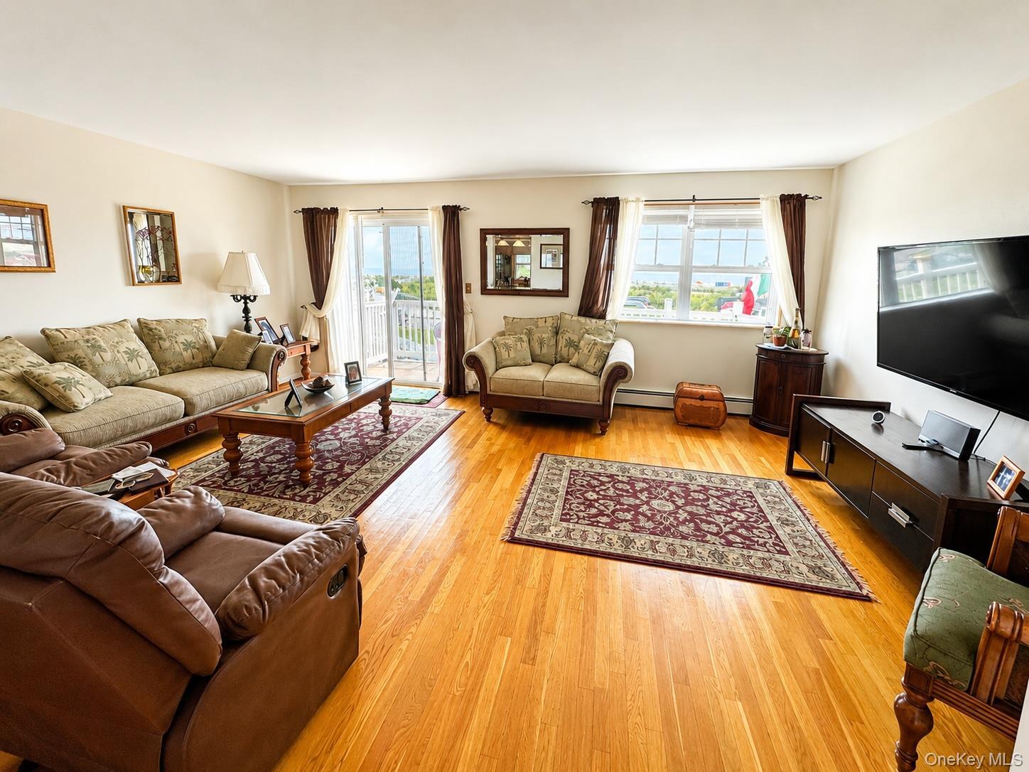 Single Family Shore Front Parkway  Queens, NY 11693, MLS-1039235-5