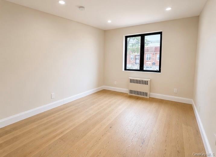 Single Family Cook Avenue Queens, NY 11379, MLS-1039250-4