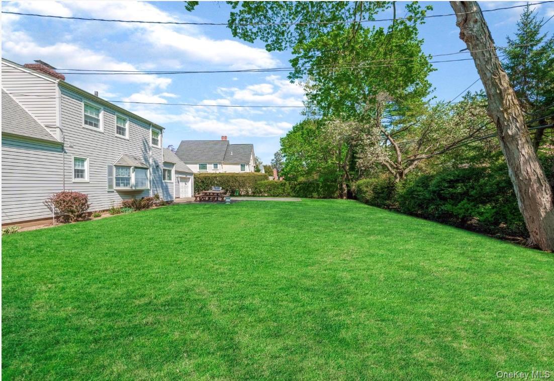 Single Family Brook Street Nassau County, NY 11530, MLS-1039277-6