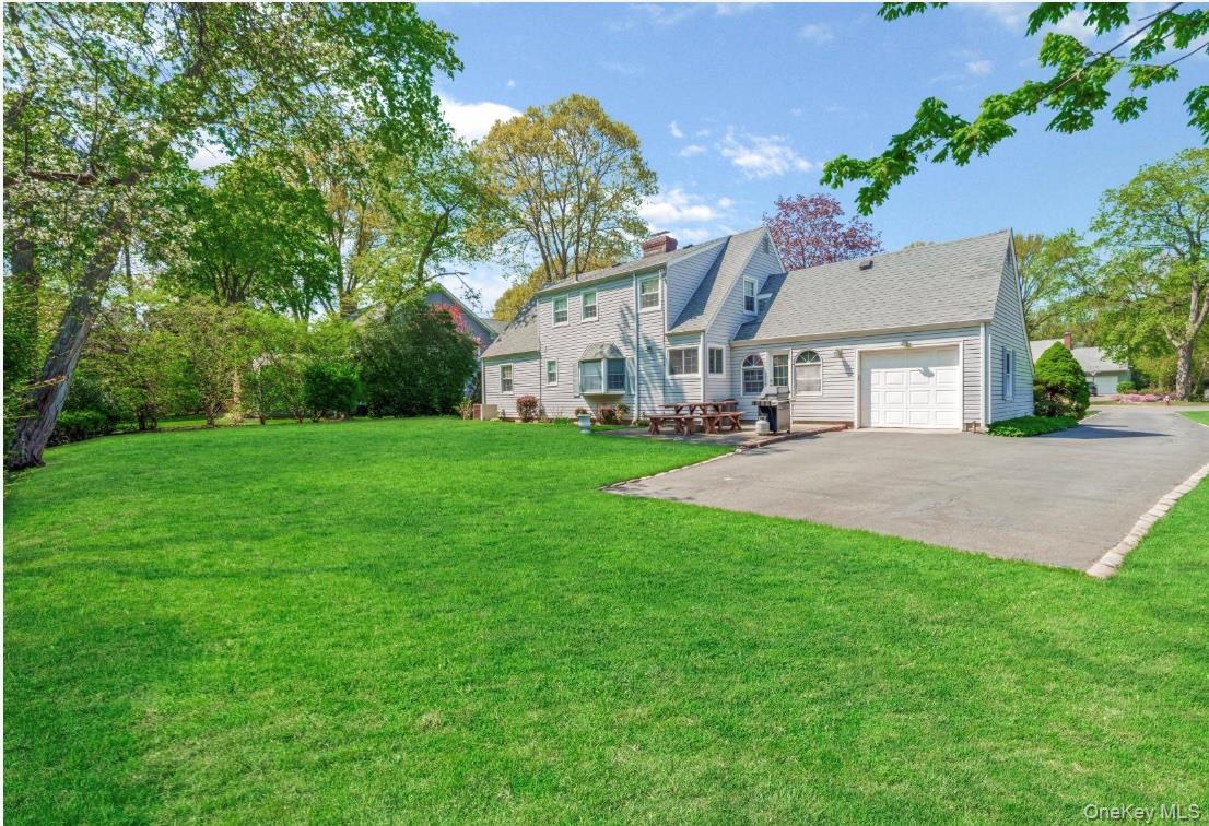 Single Family Brook Street Nassau County, NY 11530, MLS-1039277-7