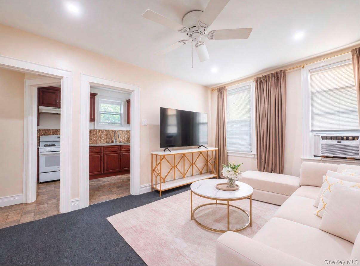Single Family 79th Street Queens, NY 11385, MLS-1039278-20