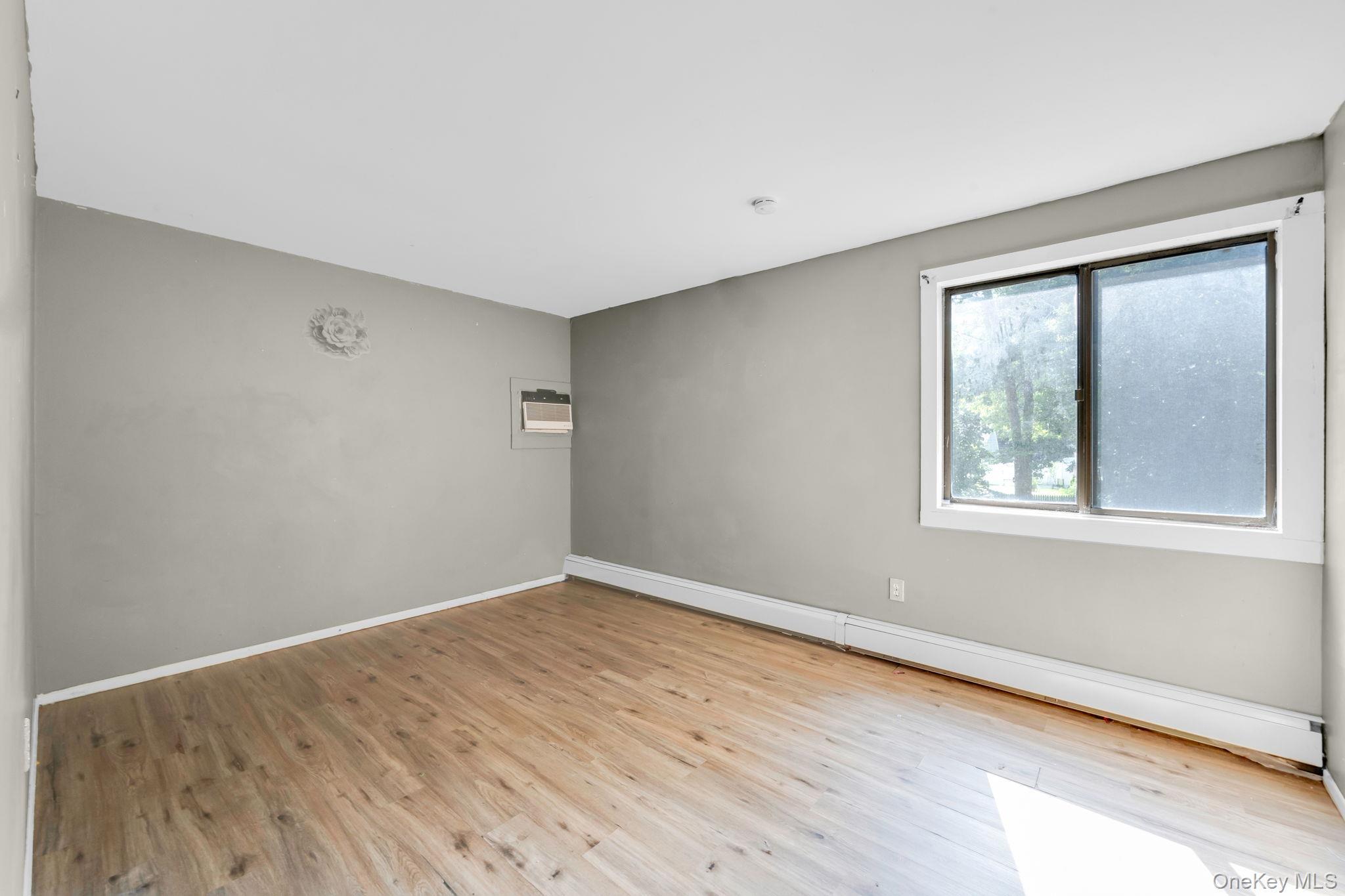 Single Family Sequoia Drive  Suffolk County, NY 11727, MLS-1039283-12