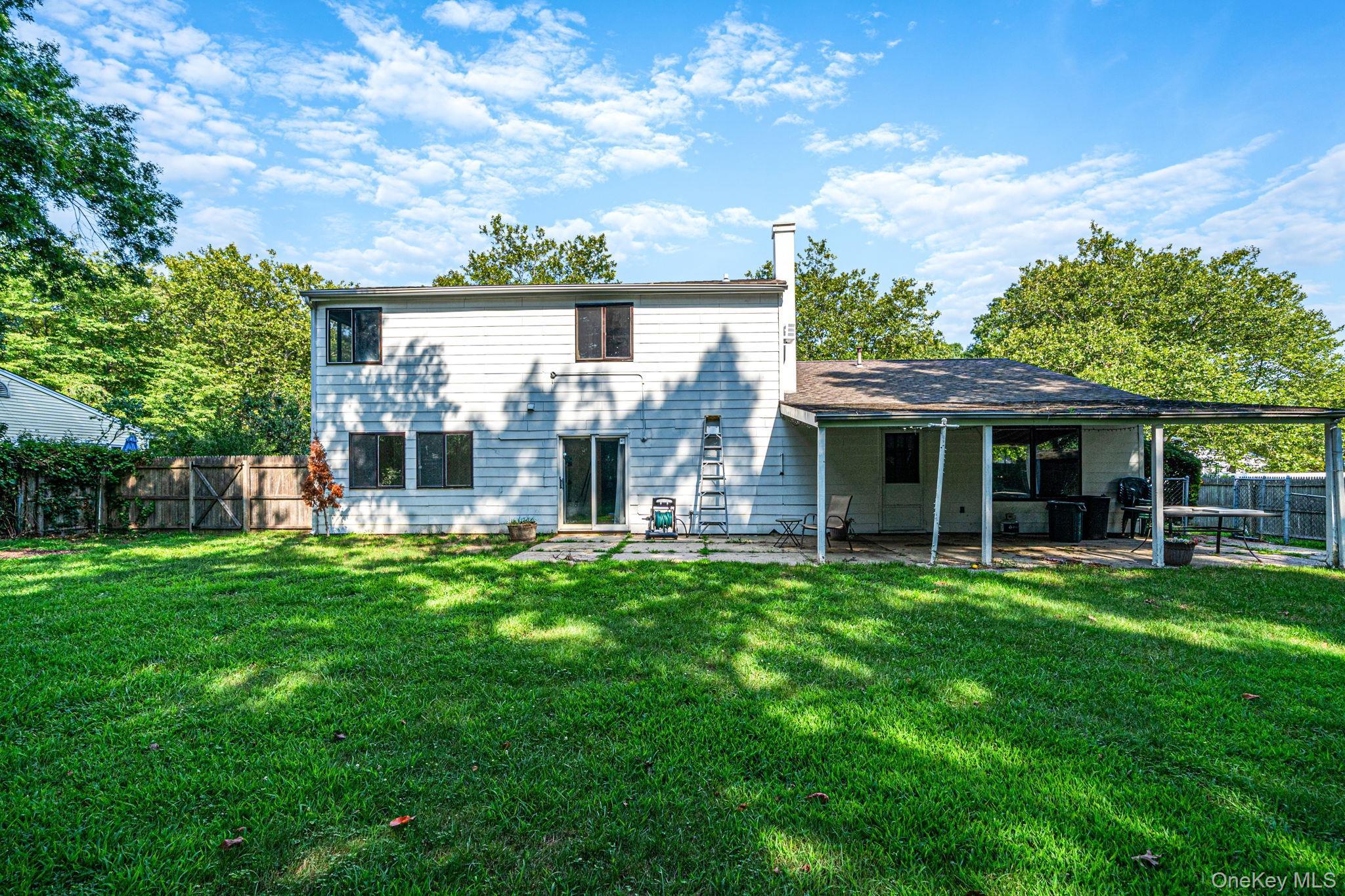 Single Family Sequoia Drive  Suffolk County, NY 11727, MLS-1039283-30