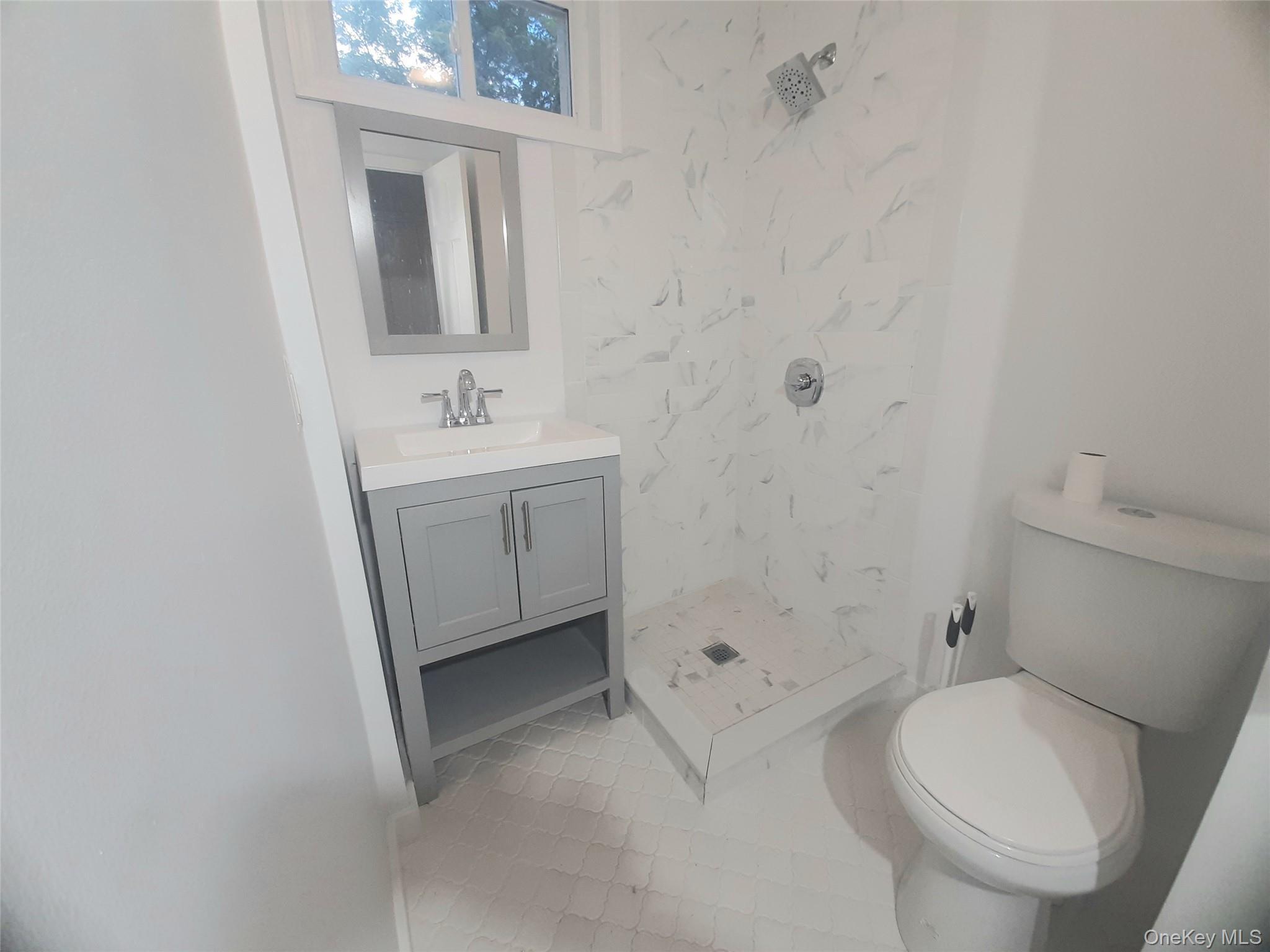 Single Family Old Post Road  Dutchess County, NY 12580, MLS-1039293-18