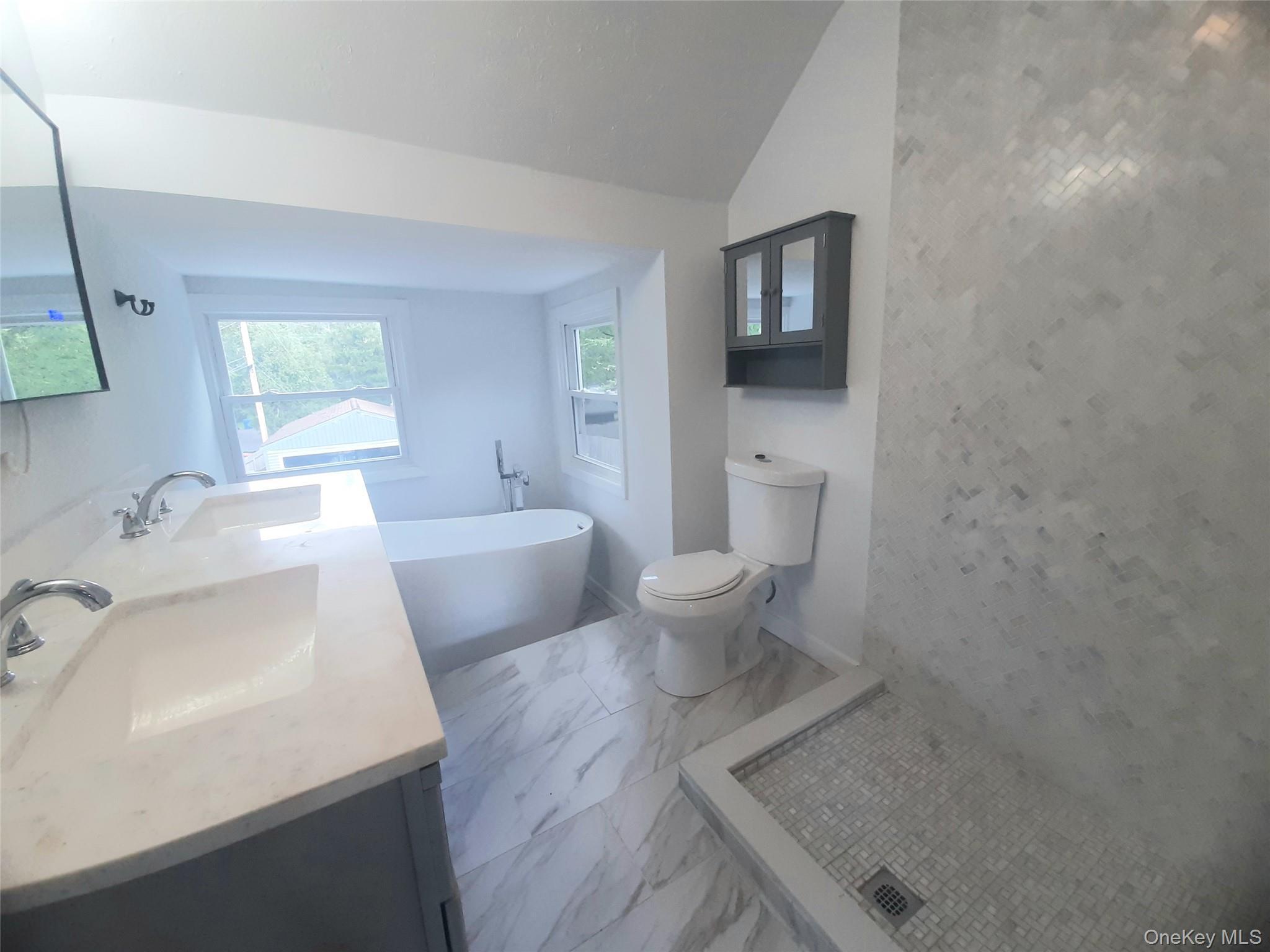 Single Family Old Post Road  Dutchess County, NY 12580, MLS-1039293-20