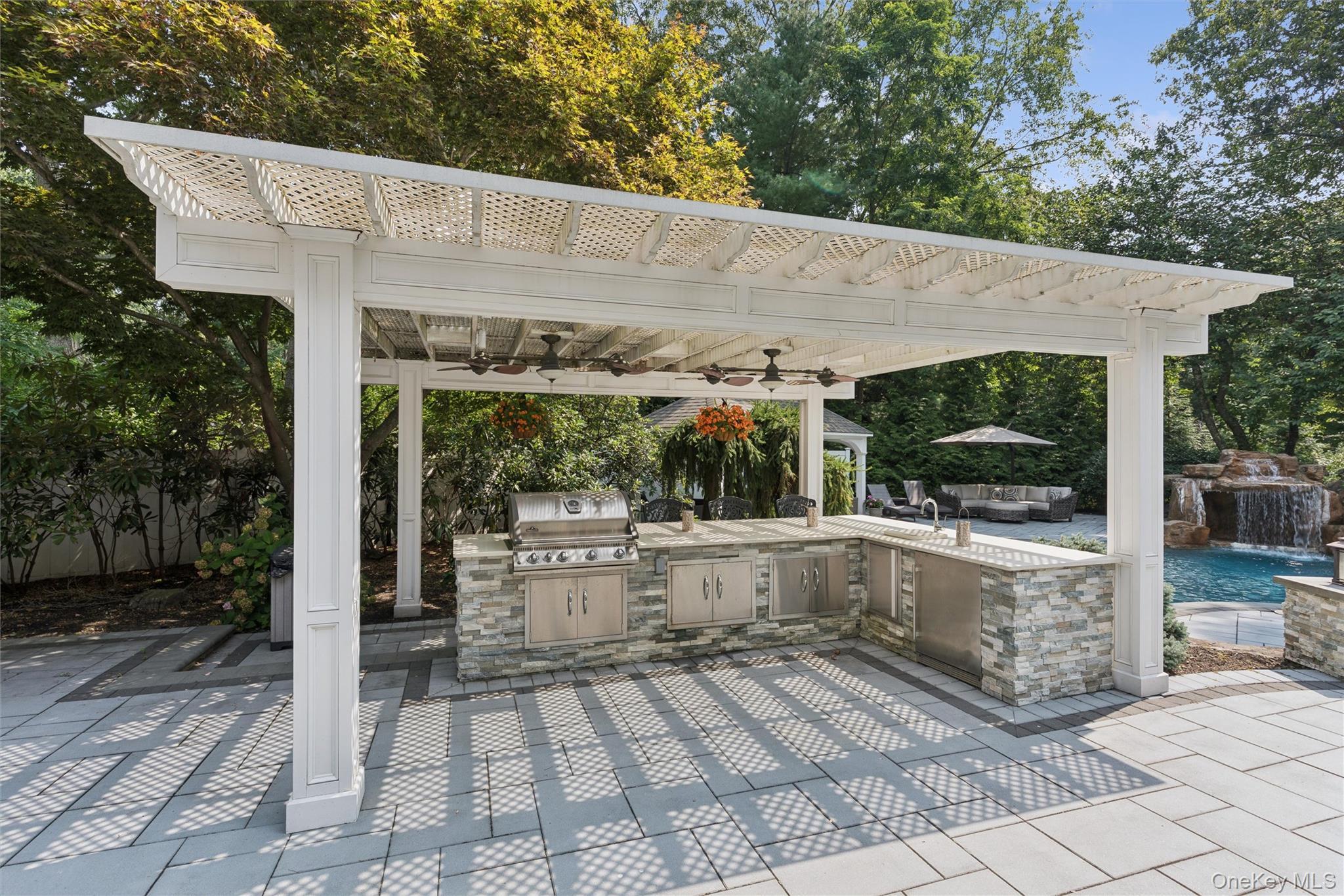 Single Family Riverview Terrace  Suffolk County, NY 11787, MLS-1039294-40