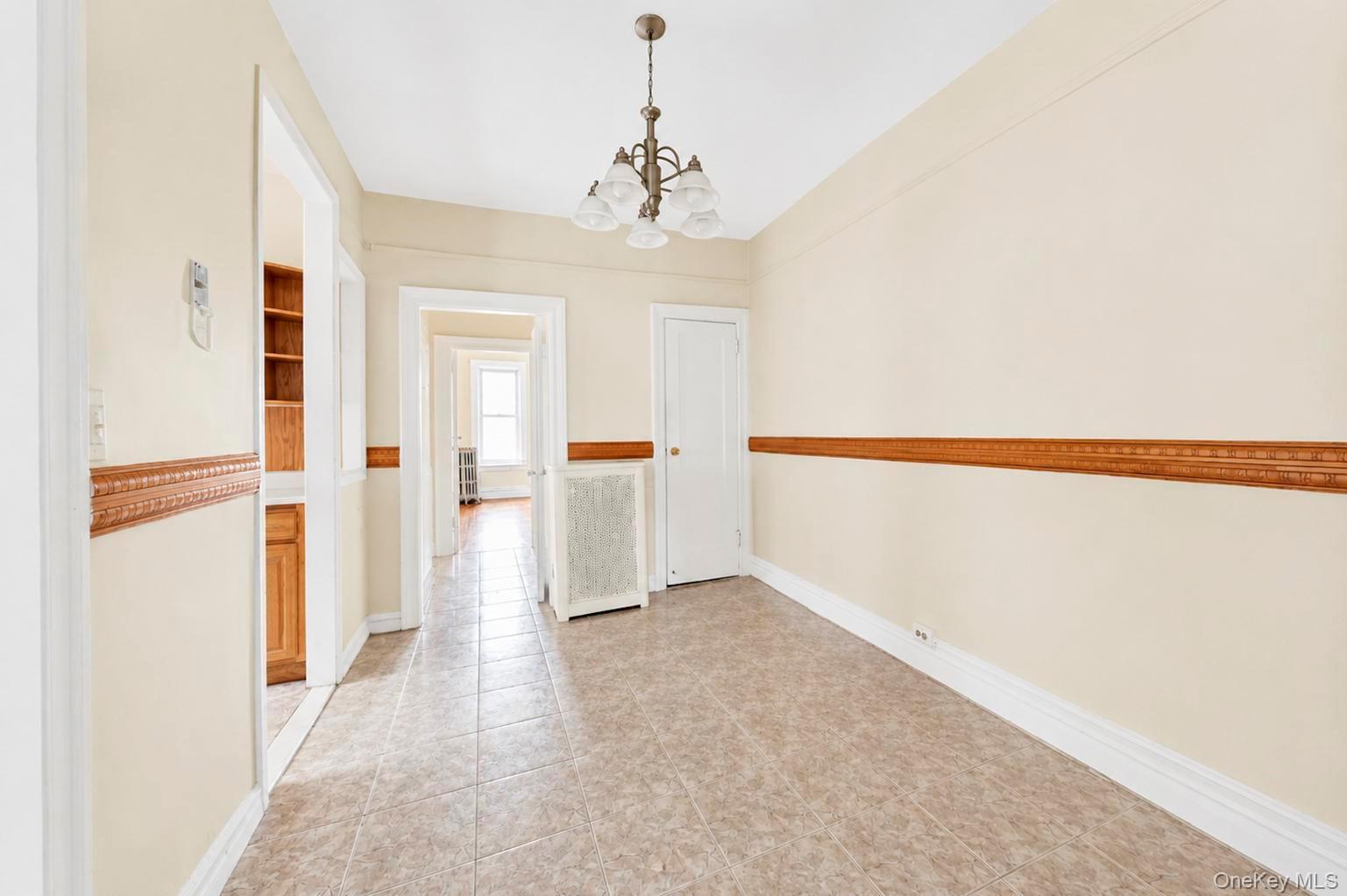 Single Family E 92nd Street  Brooklyn, NY 11212, MLS-1039318-10