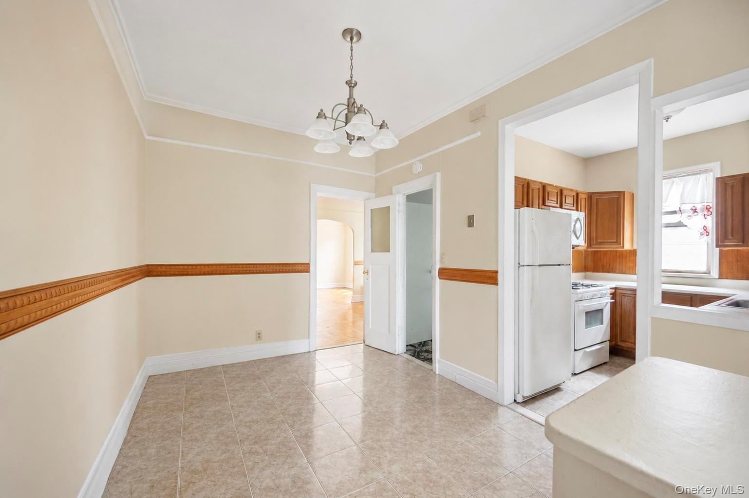 Single Family E 92nd Street  Brooklyn, NY 11212, MLS-1039318-12