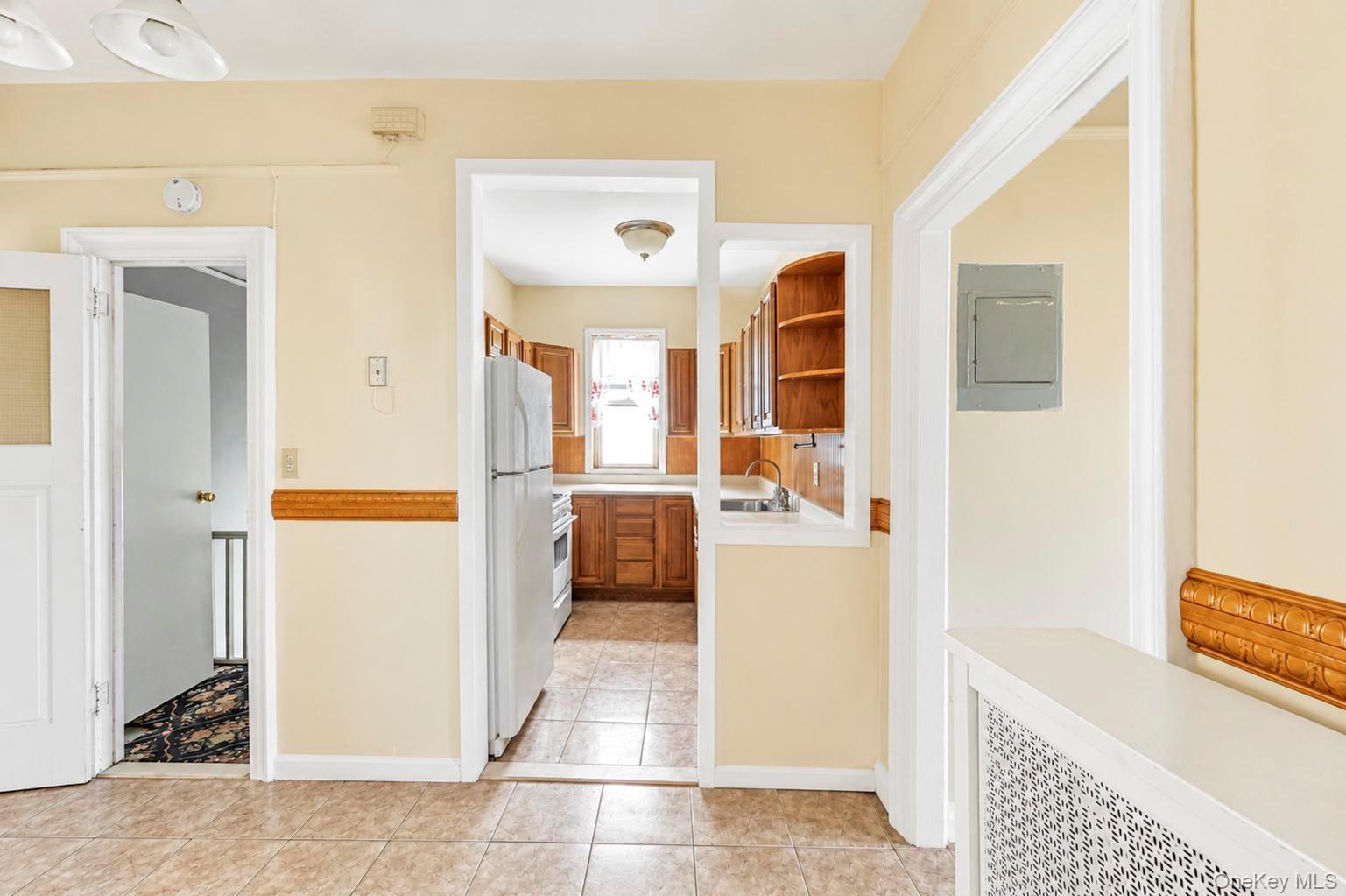 Single Family E 92nd Street  Brooklyn, NY 11212, MLS-1039318-13