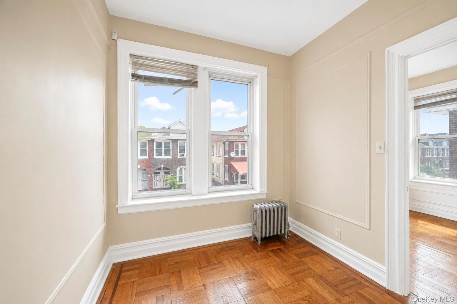 Single Family E 92nd Street  Brooklyn, NY 11212, MLS-1039318-28
