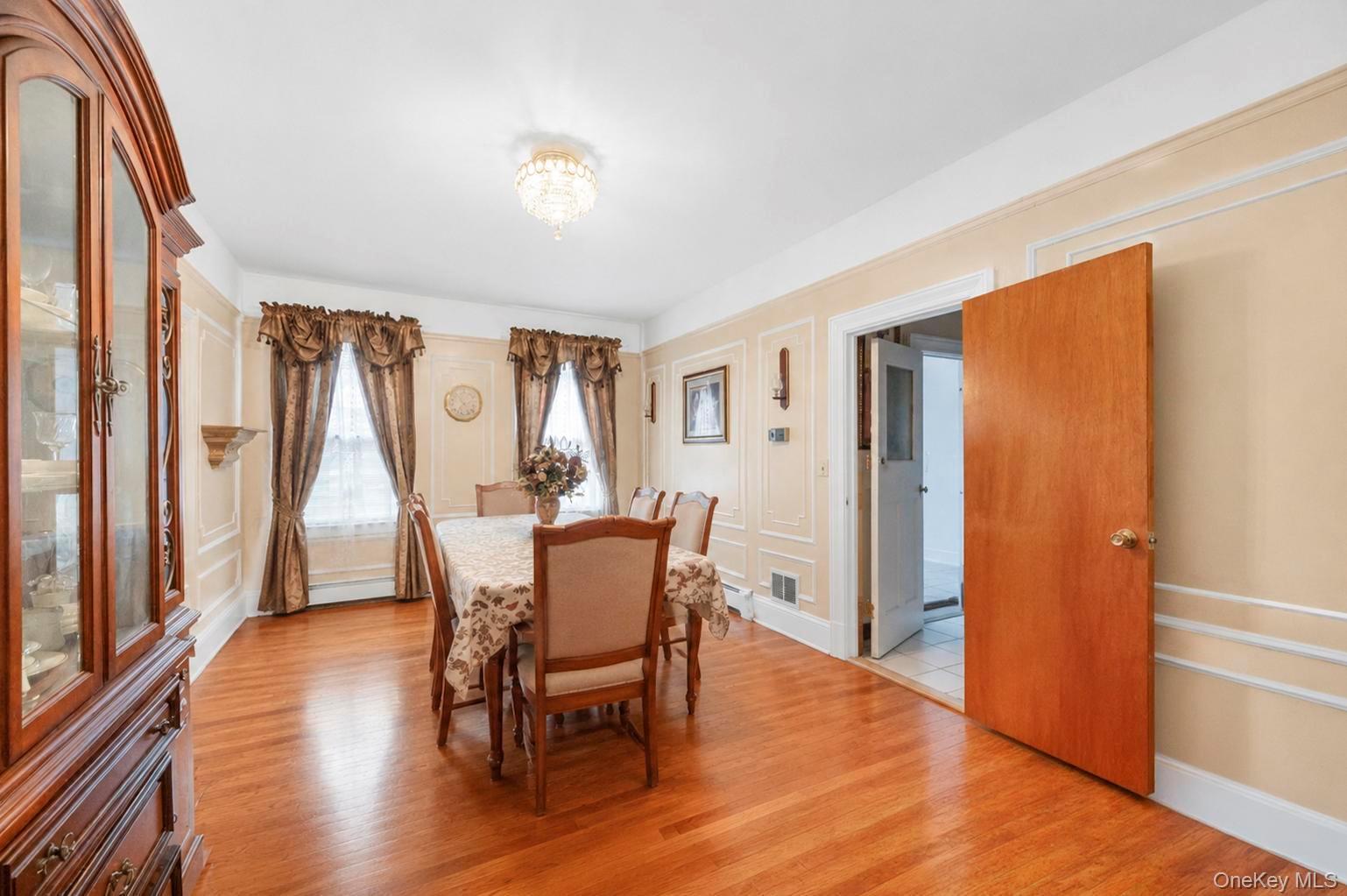Single Family E 92nd Street  Brooklyn, NY 11212, MLS-1039318-32
