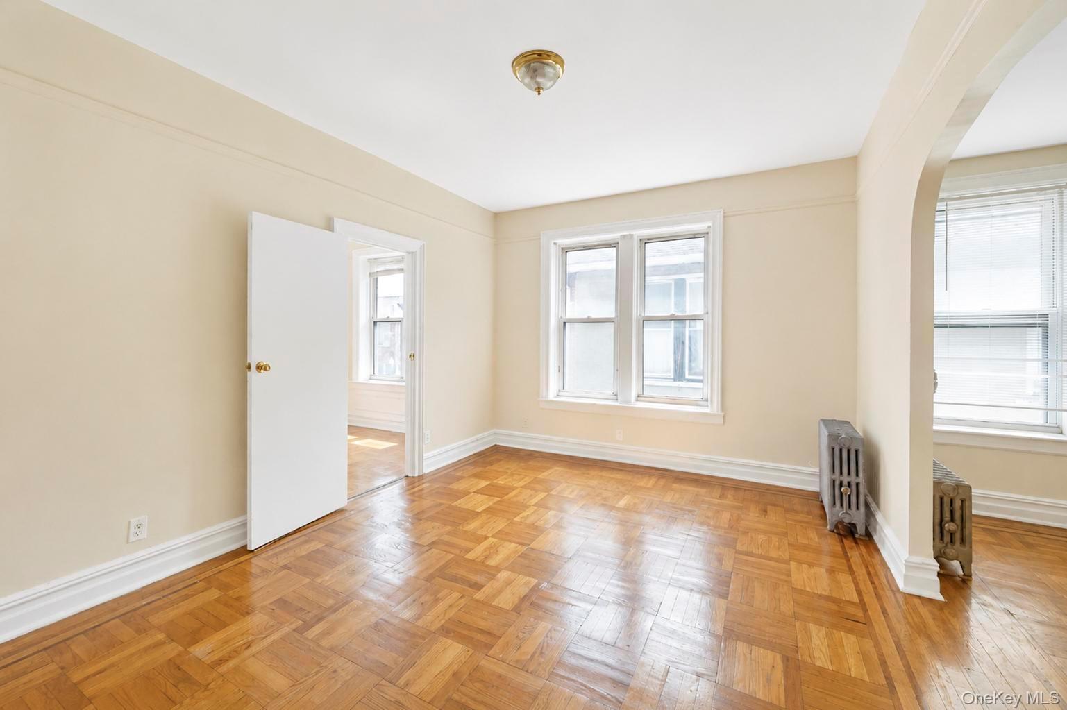 Single Family E 92nd Street  Brooklyn, NY 11212, MLS-1039318-8