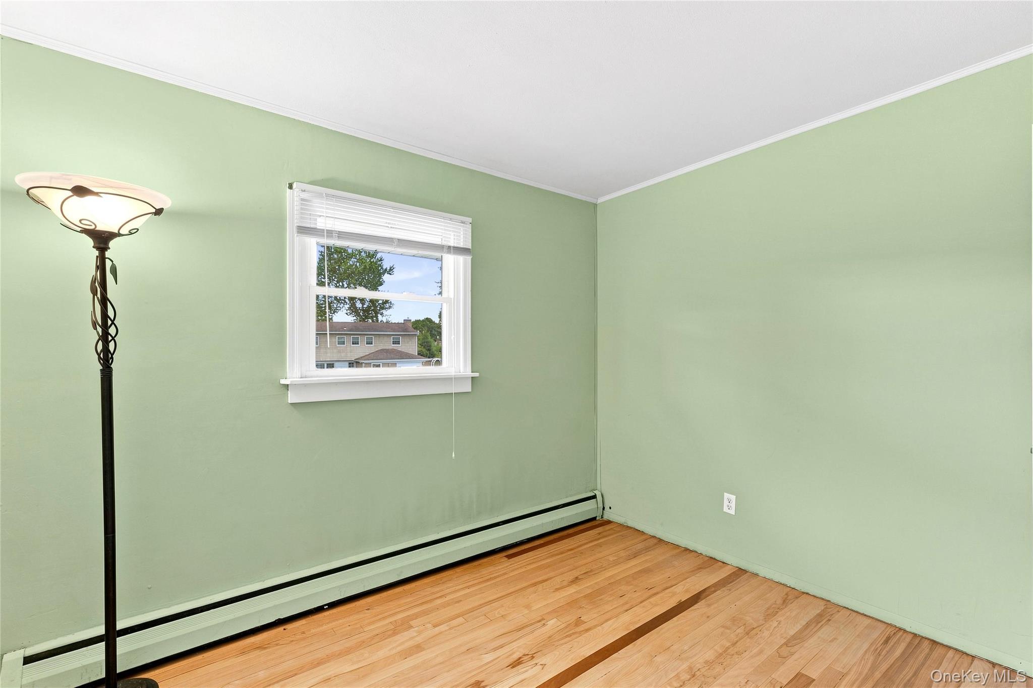 Single Family Cottonwood Drive Suffolk County, NY 11725, MLS-1039345-15
