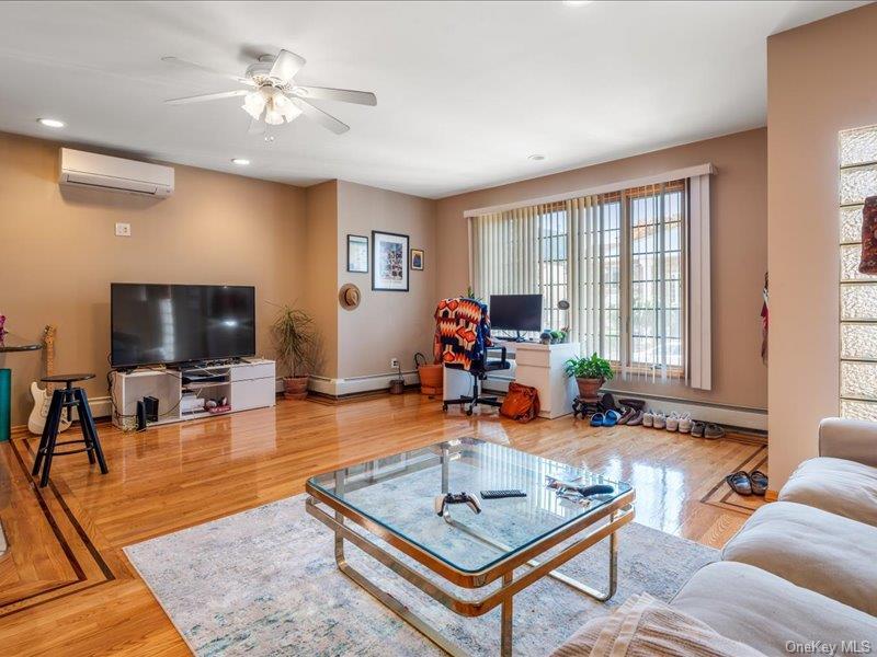 Single Family 74th Street Queens, NY 11379, MLS-1039347-3