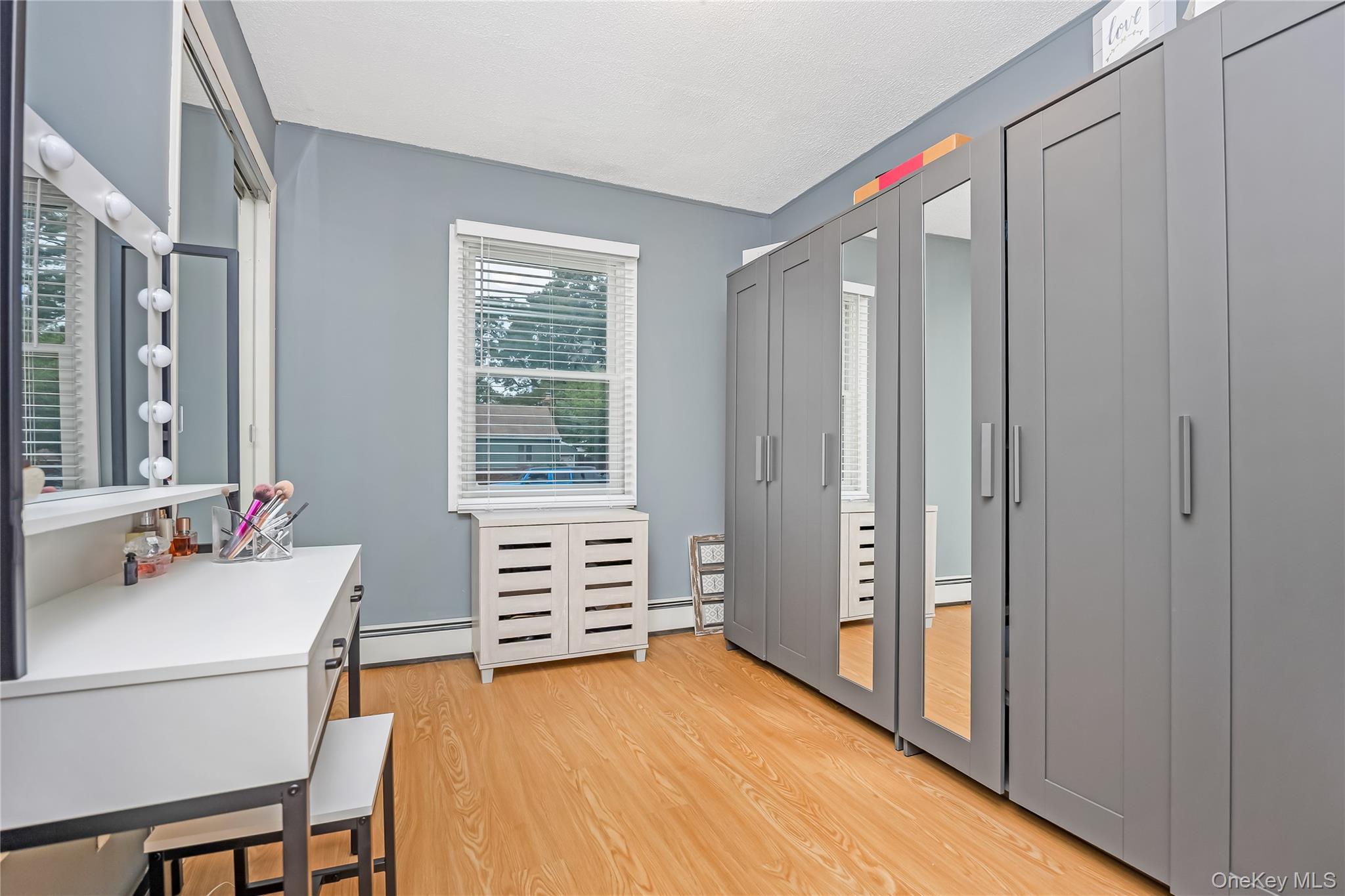 Single Family Delano Place  Suffolk County, NY 11704, MLS-1039362-19