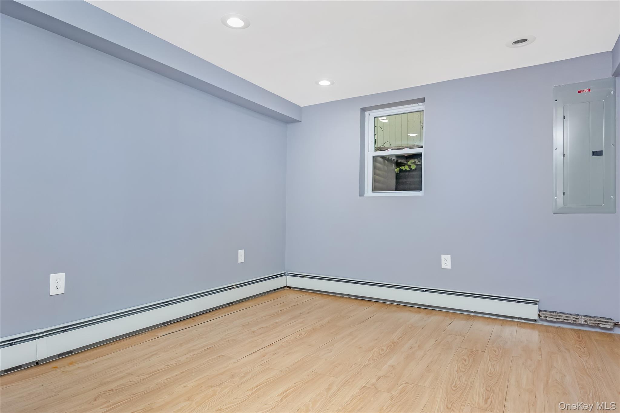 Single Family Delano Place  Suffolk County, NY 11704, MLS-1039362-25