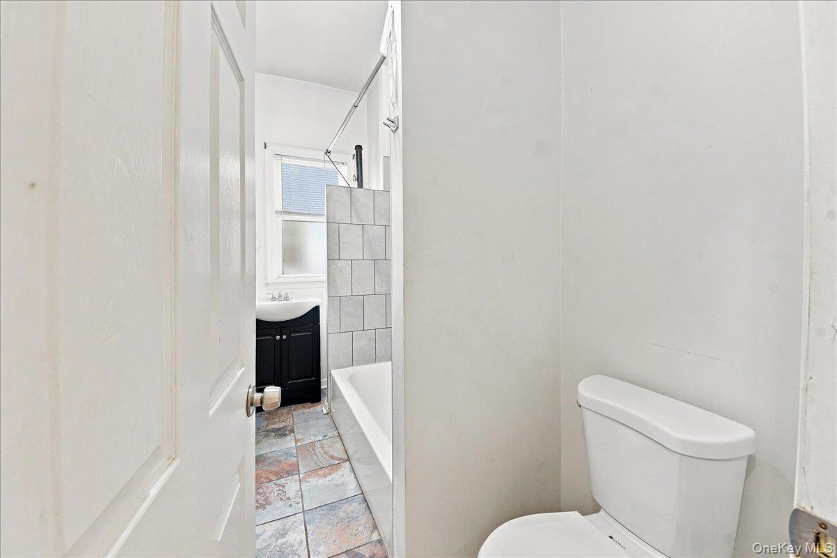 Single Family College Avenue Bronx, NY 10456, MLS-1039364-13