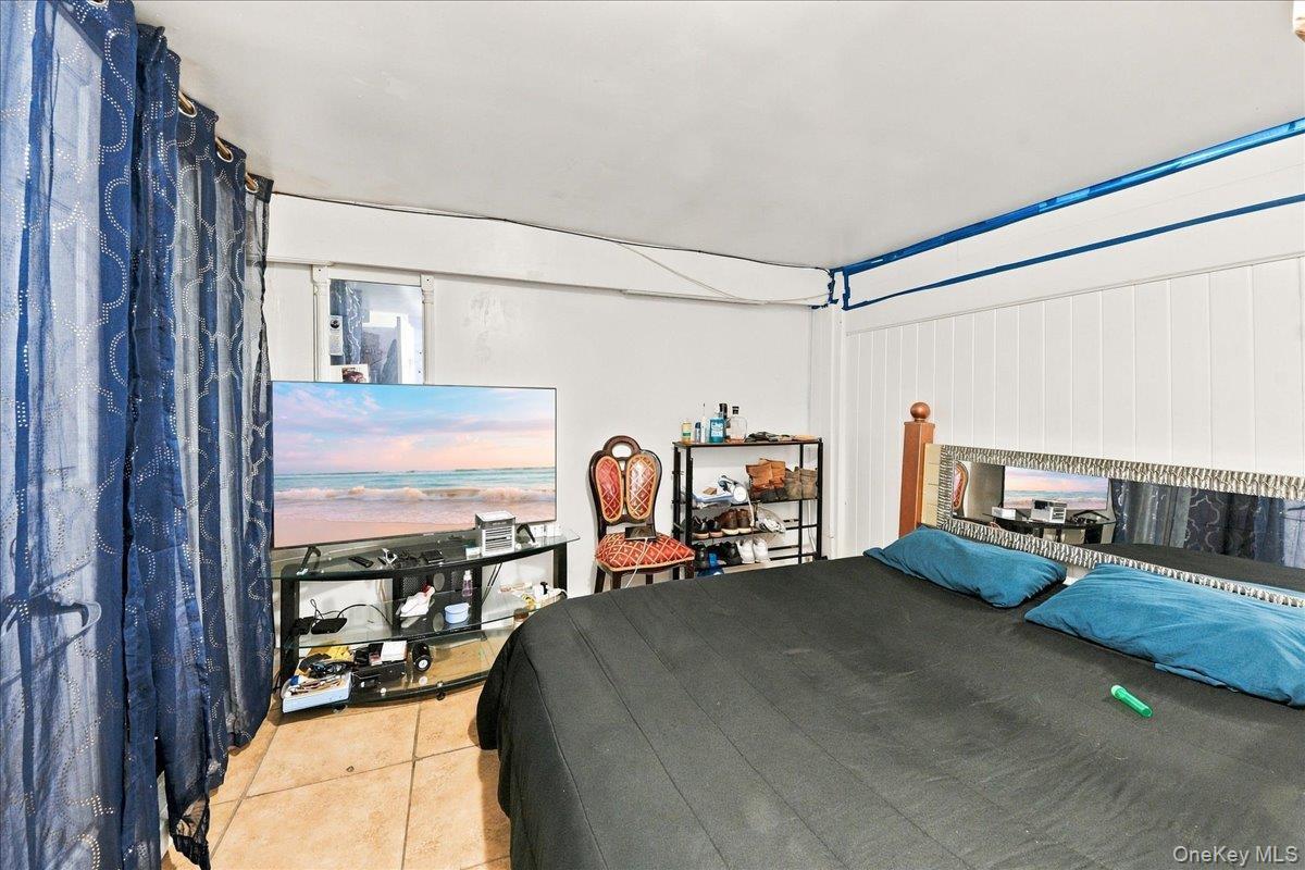 Single Family College Avenue Bronx, NY 10456, MLS-1039364-24