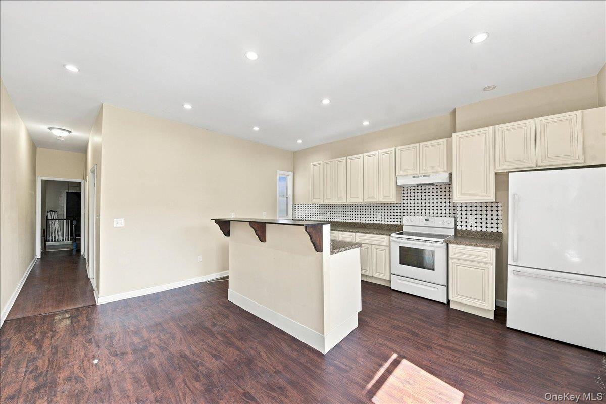 Single Family College Avenue Bronx, NY 10456, MLS-1039364-6